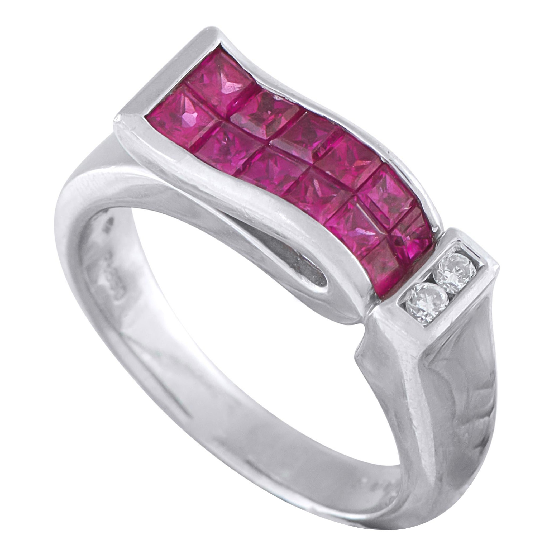 Platinum 0.03ct Diamond and Ruby Ring MF18-101725