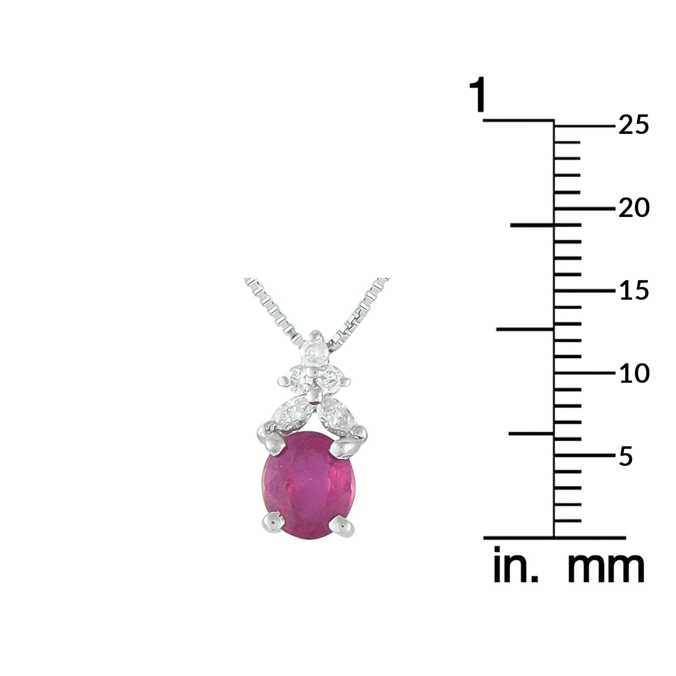 Platinum 0.14ct Diamond and Ruby Pendant Necklace In Excellent Condition For Sale In Southampton, PA