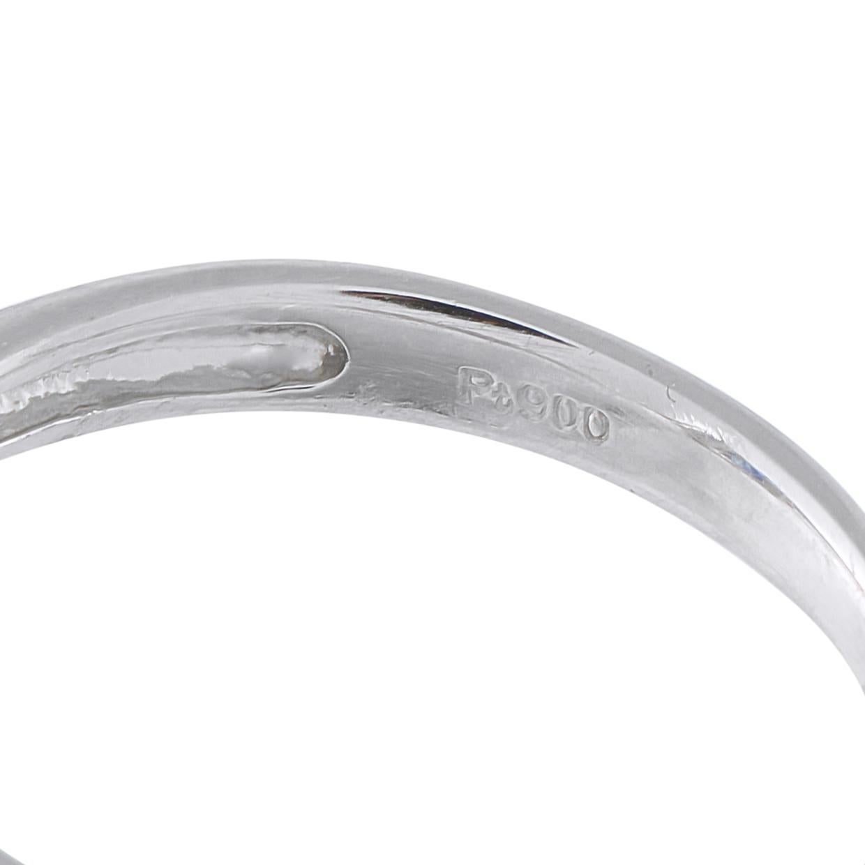 Platinum 0.17ct Diamond and Sapphire Ring MF70-101625 In condizioni ottime in vendita a Southampton, PA