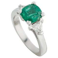 Anello in platino con diamante e smeraldo da 0,35 carati MF04-051826