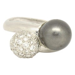 Platinum 0.40 Carat Black Pearl and Diamonds Twist Cocktail Ring