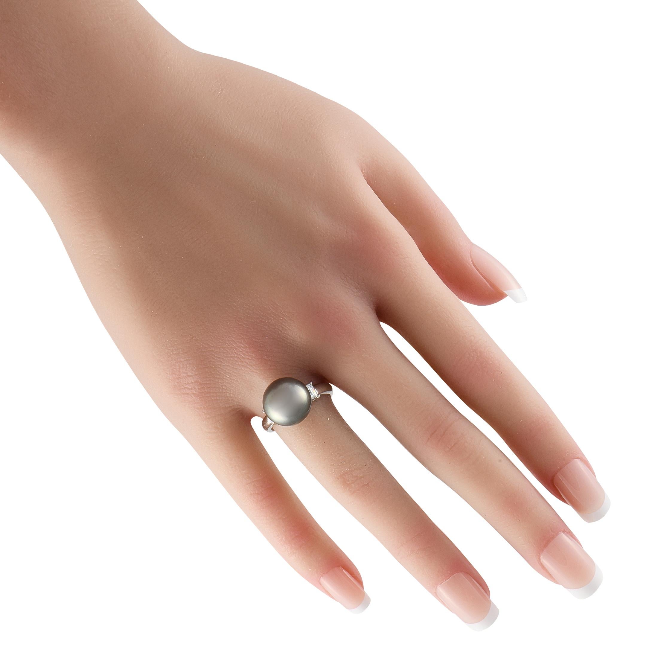Platinring mit 0,40 Karat Diamant und Perlen (Gemischter Schliff) im Angebot