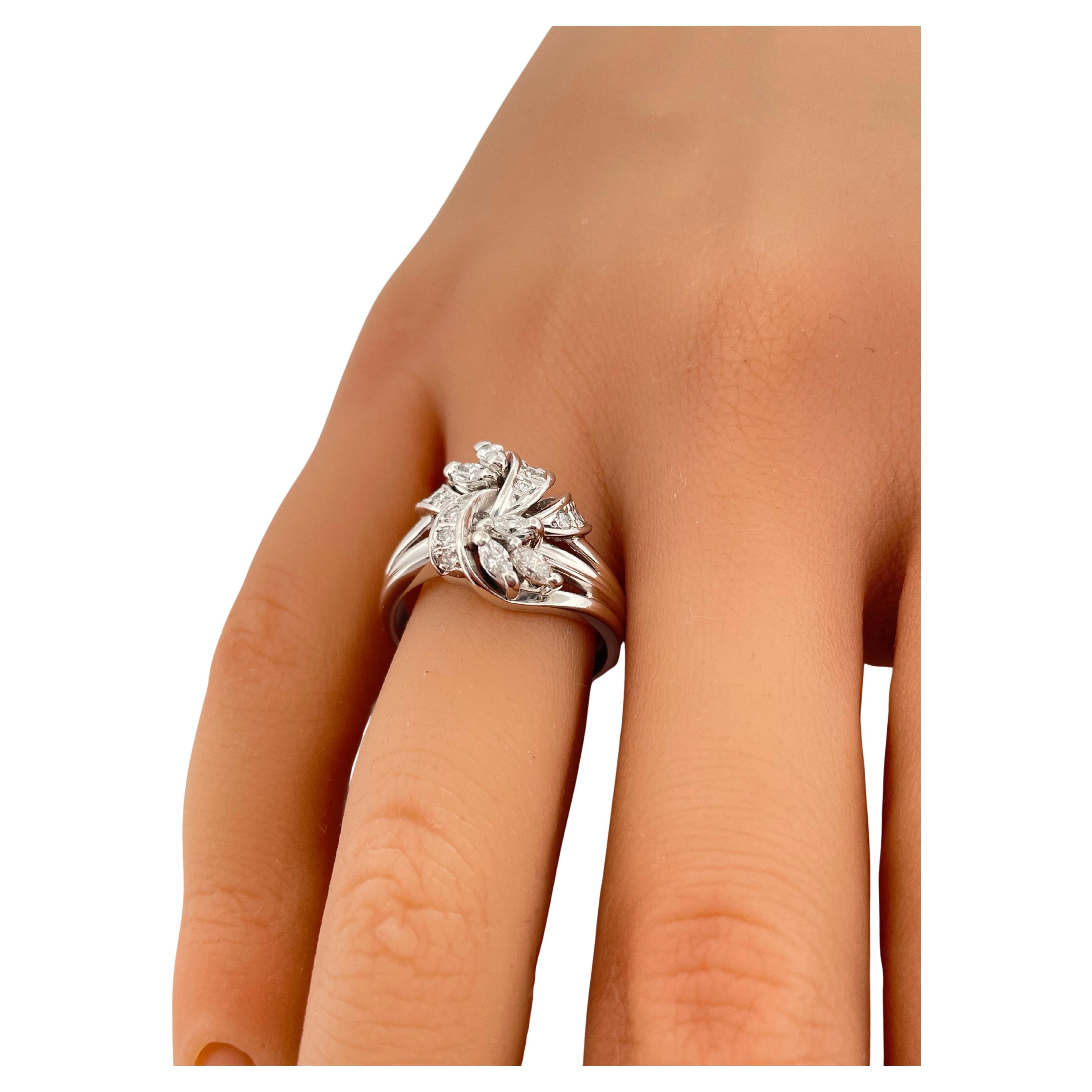 Bague en platine 0.43ctw F-G VS2-SI1 Diamond Ring en vente 1