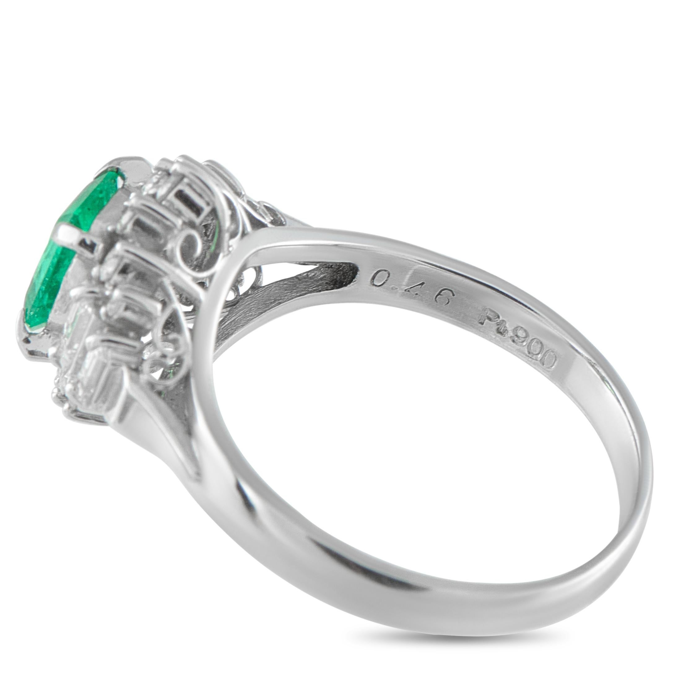 Platinum 0.46ct Diamond and Emerald Ring MF33-101625 In Excellent Condition For Sale In Southampton, PA