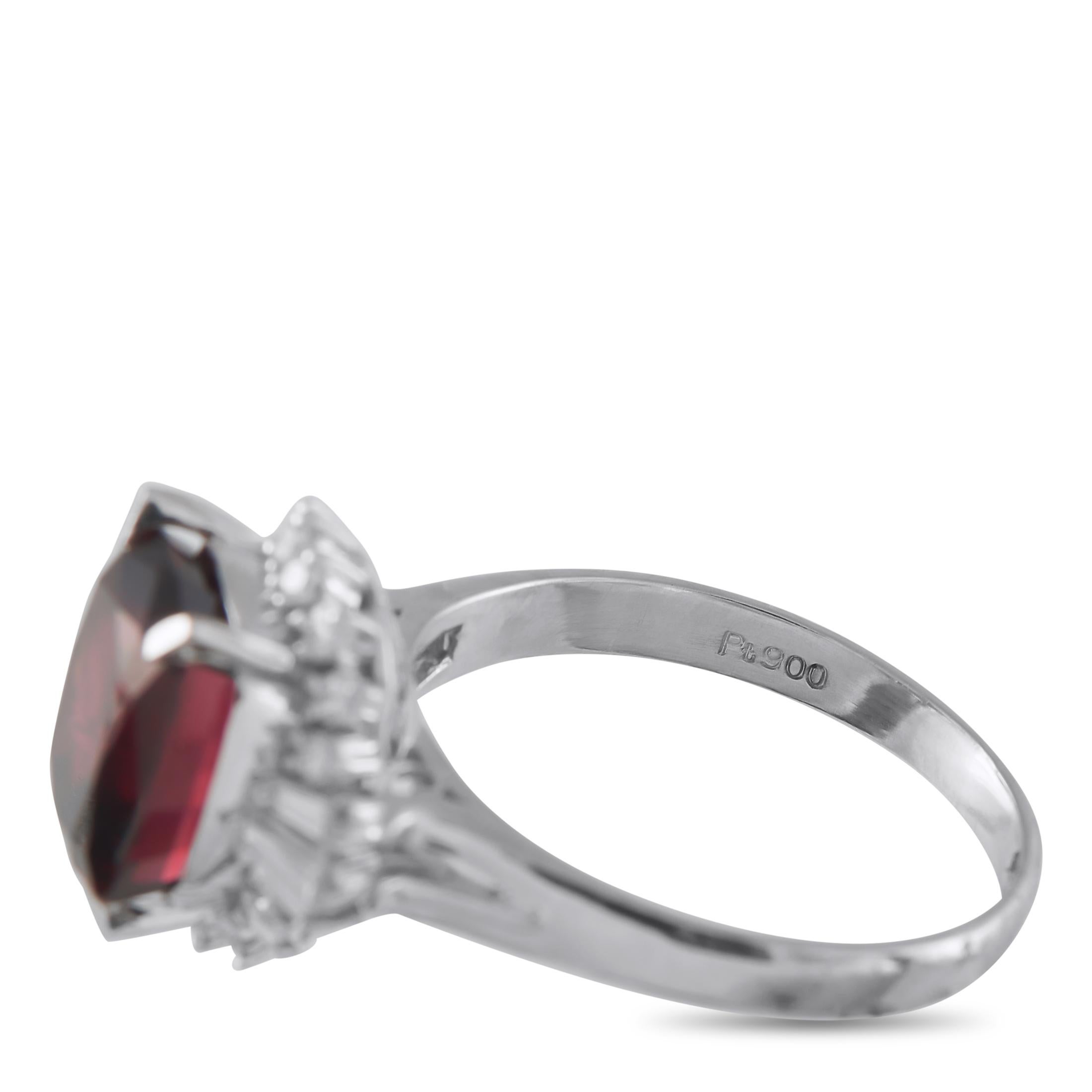 Platin 0,48ct Diamant und Granat Ring im Zustand „Hervorragend“ in Southampton, PA