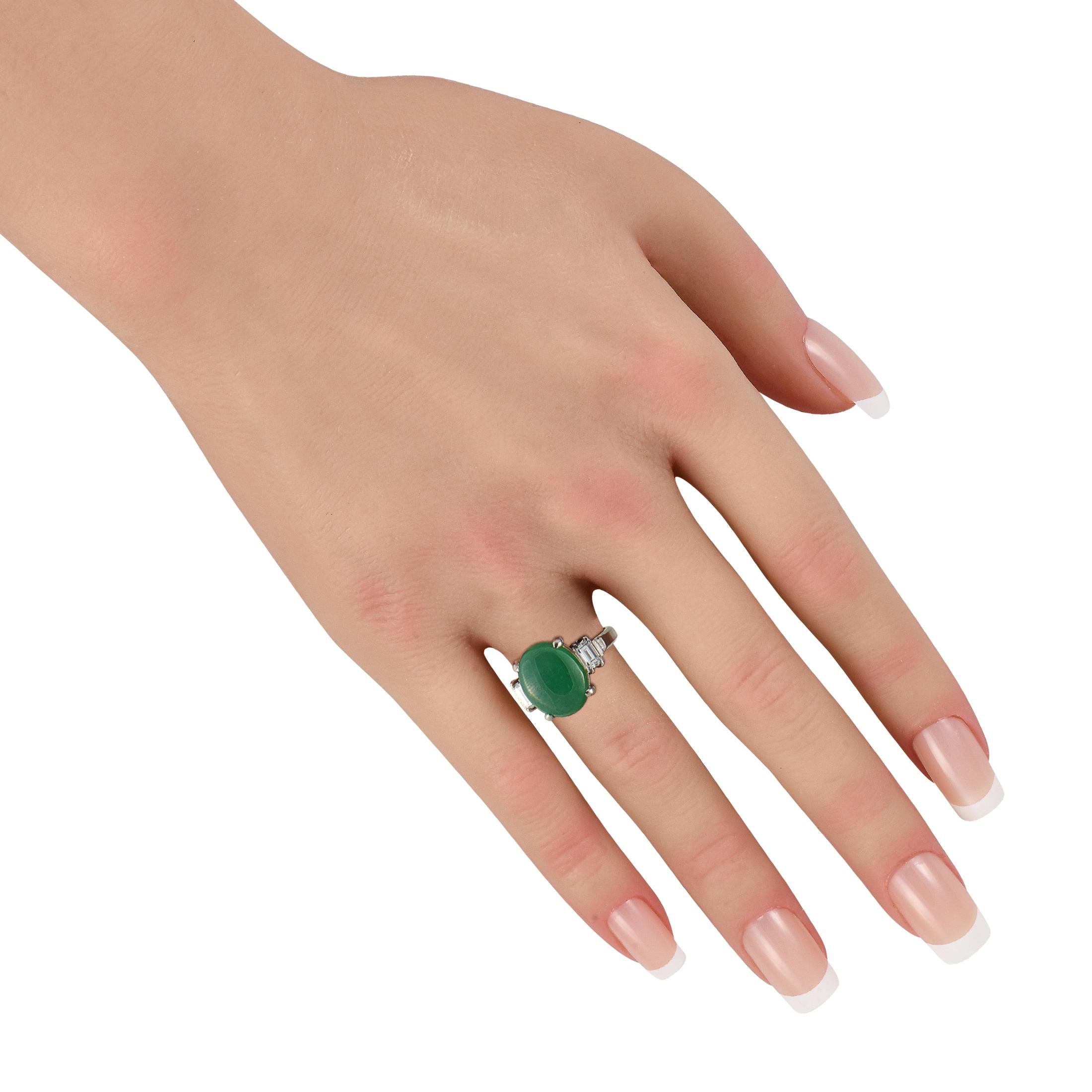 Taille émeraude Platinum 0.48ct Diamond and Jade Ring #5236 en vente