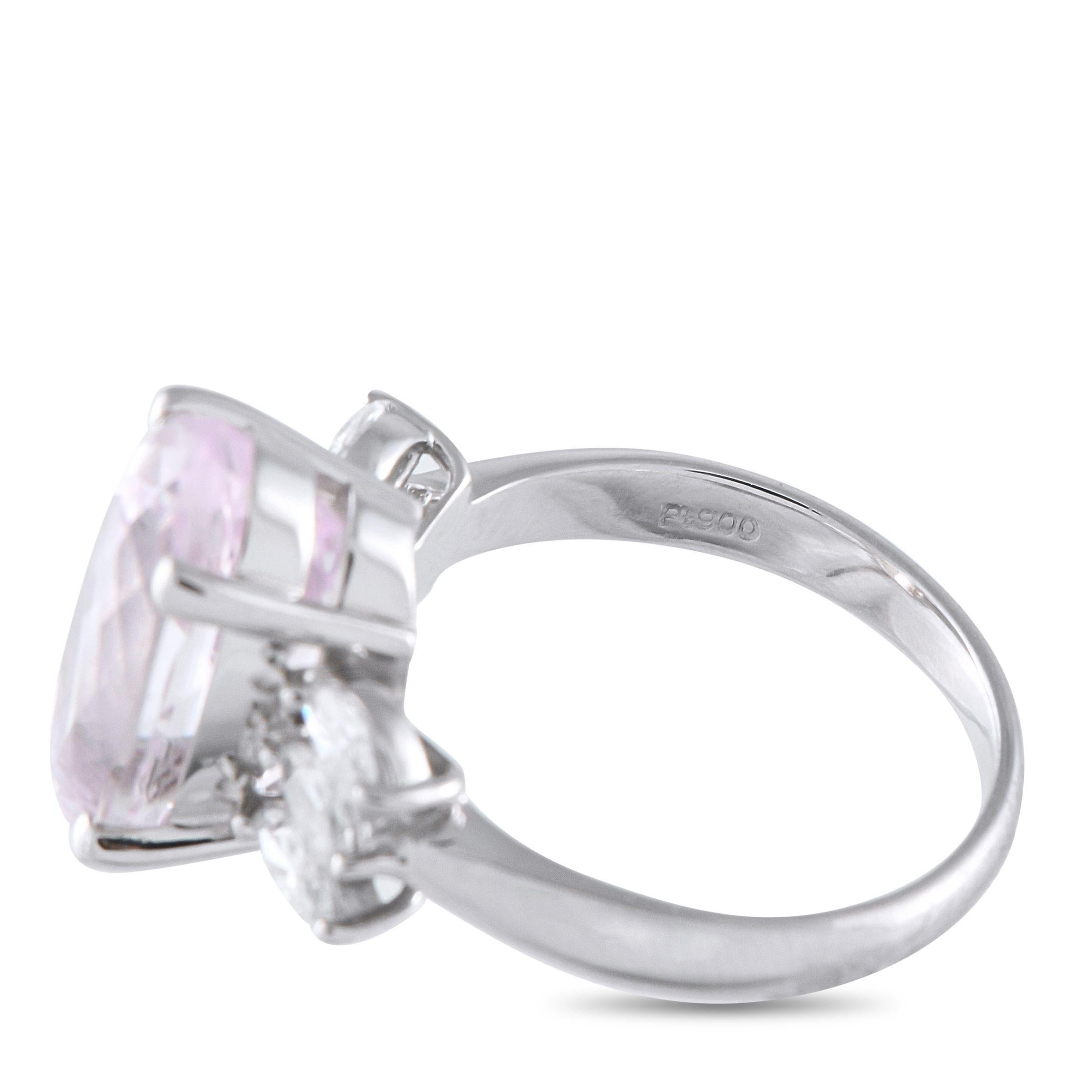 Bague en platine 0,53 ct de diamant et kunzite ovale Excellent état - En vente à Southampton, PA