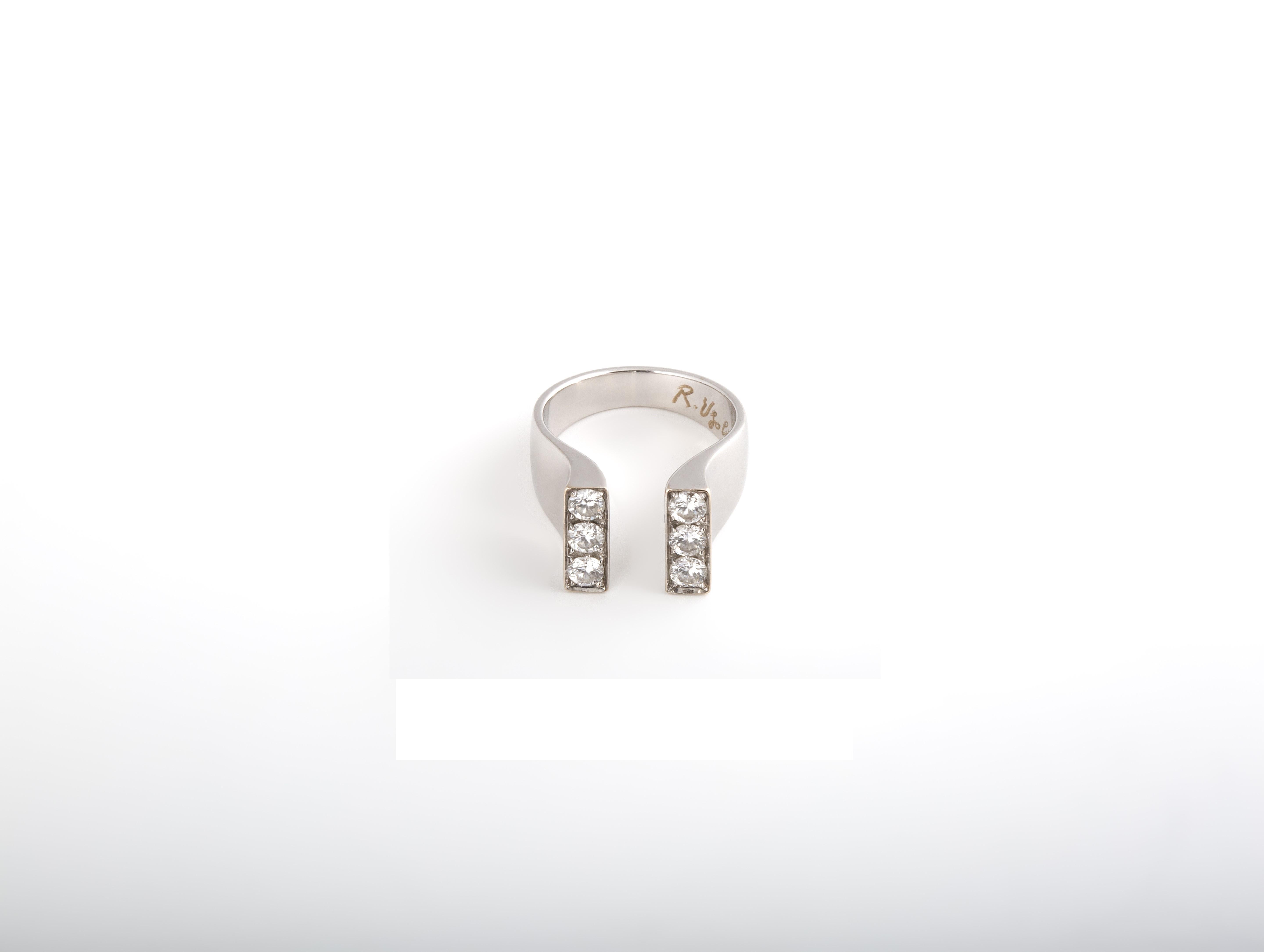 Women's or Men's Platinum 0.54 Karat Brilliant Cut White Diamonds Magnet Engagement Design Ring For Sale
