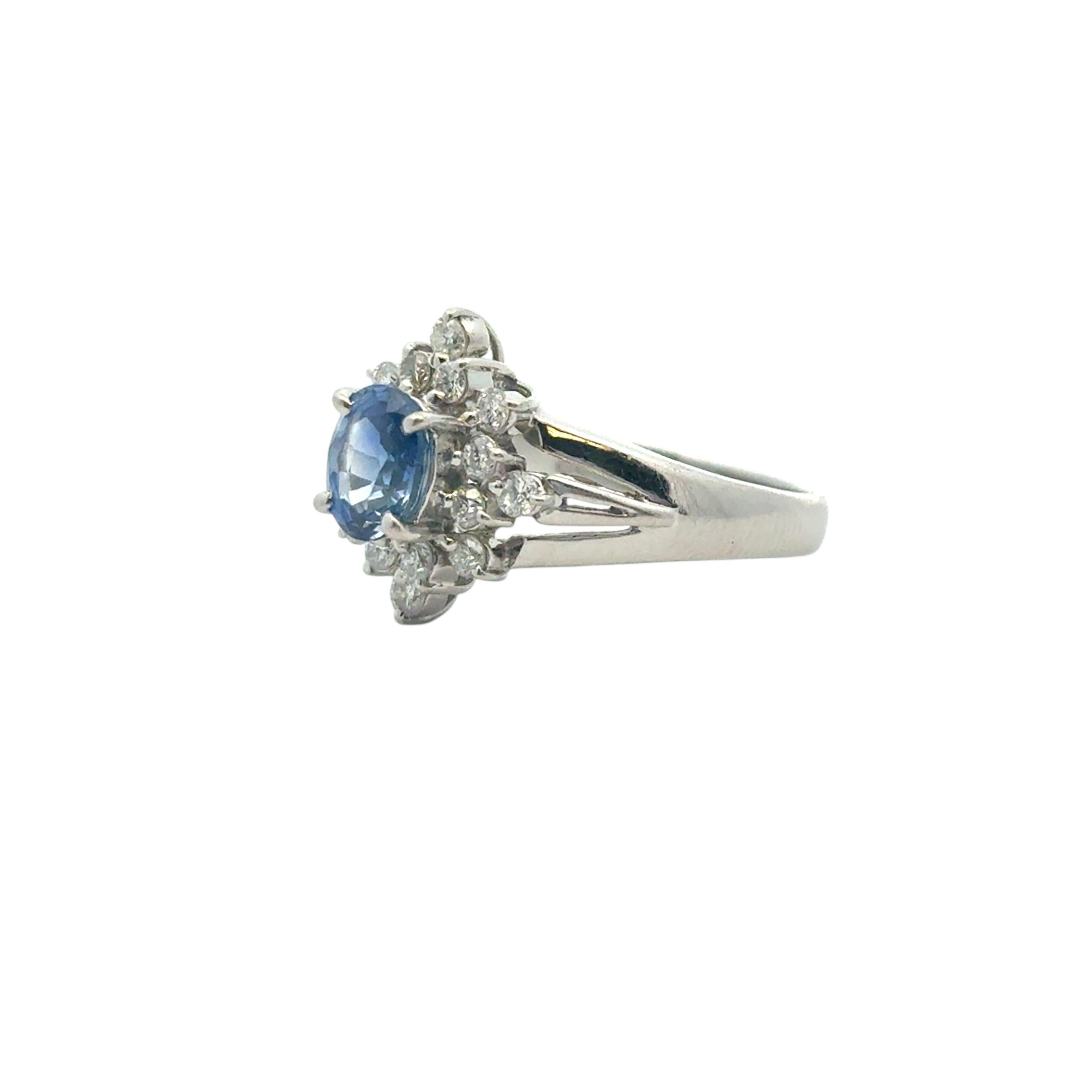 Platinum 0.73ctw Diamond Blue Oval Sapphire Center Cocktail Ring For Sale 8