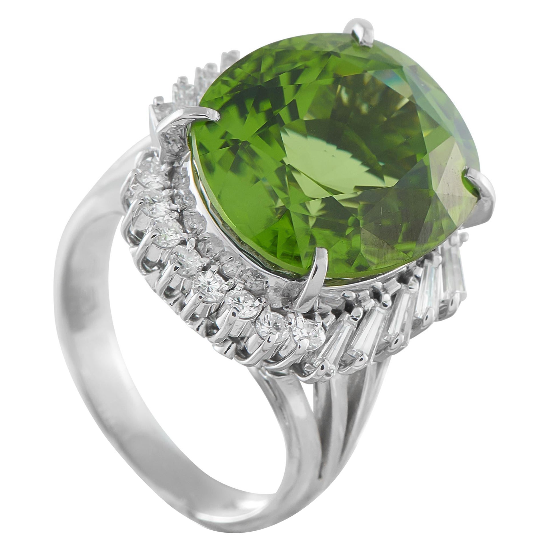 Platin 0,78ct Diamant und Peridot Ring #5354 im Angebot