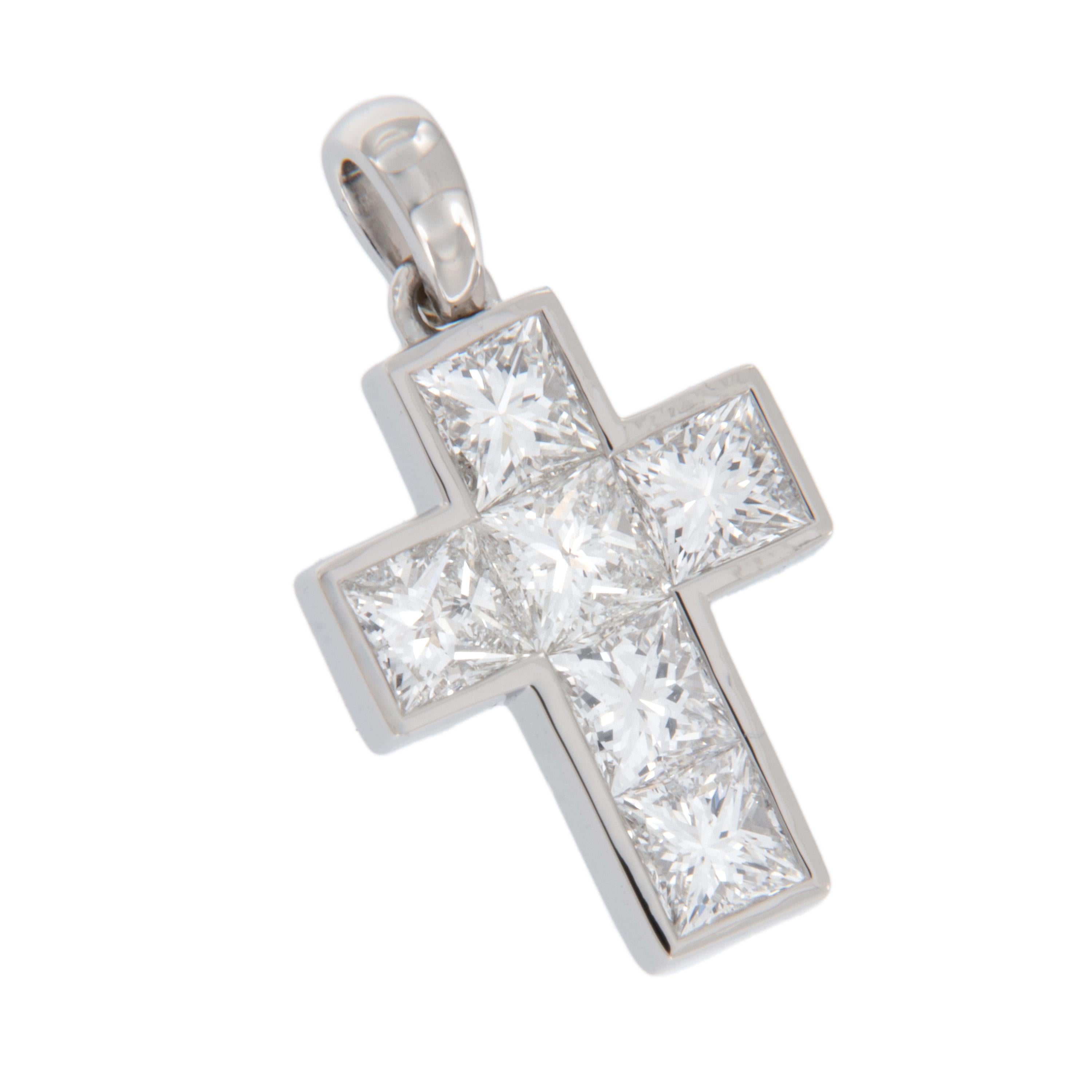 princess cut diamond cross pendant
