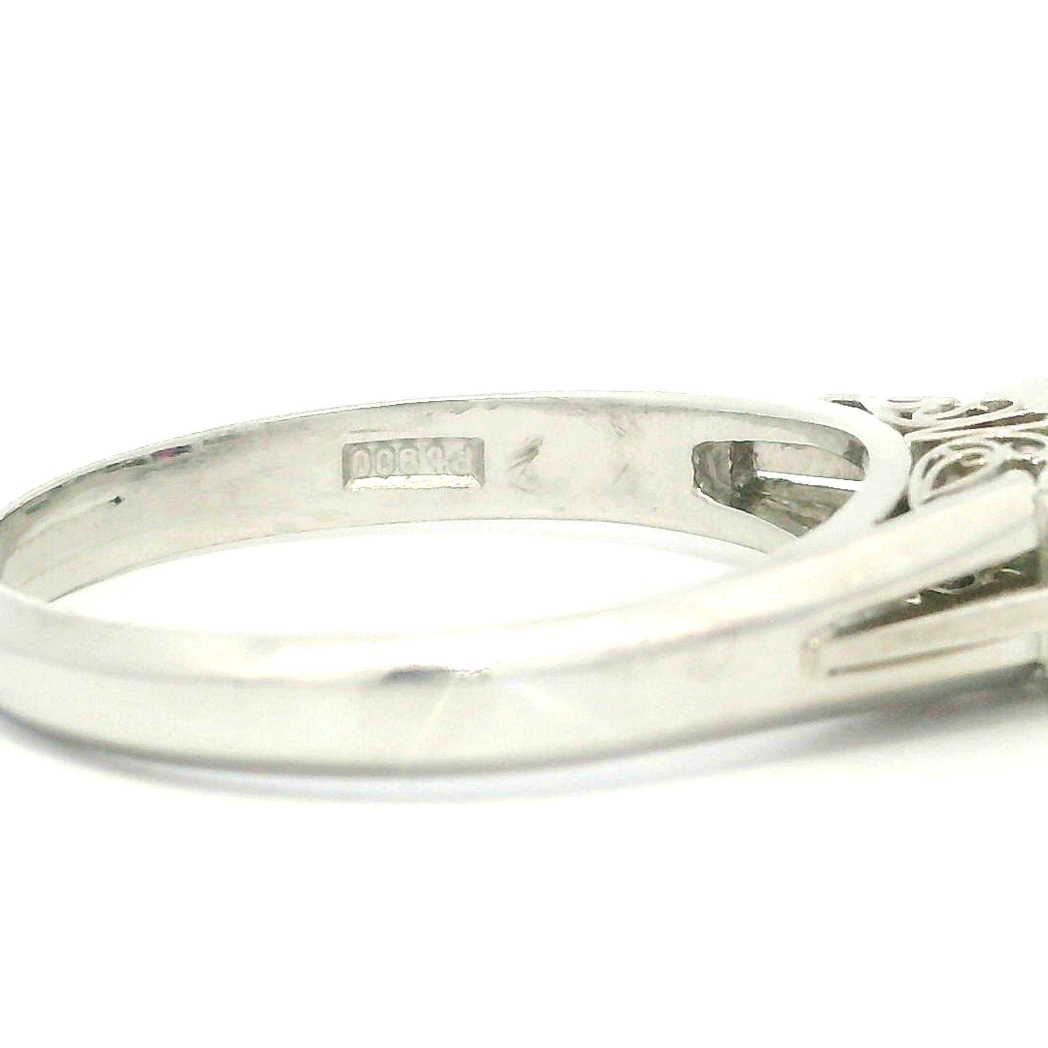 Platino 0,92ct Taglio Quadrato Rubino Baguette Diamante Laterale Alto Profilo A.Stone in vendita 6