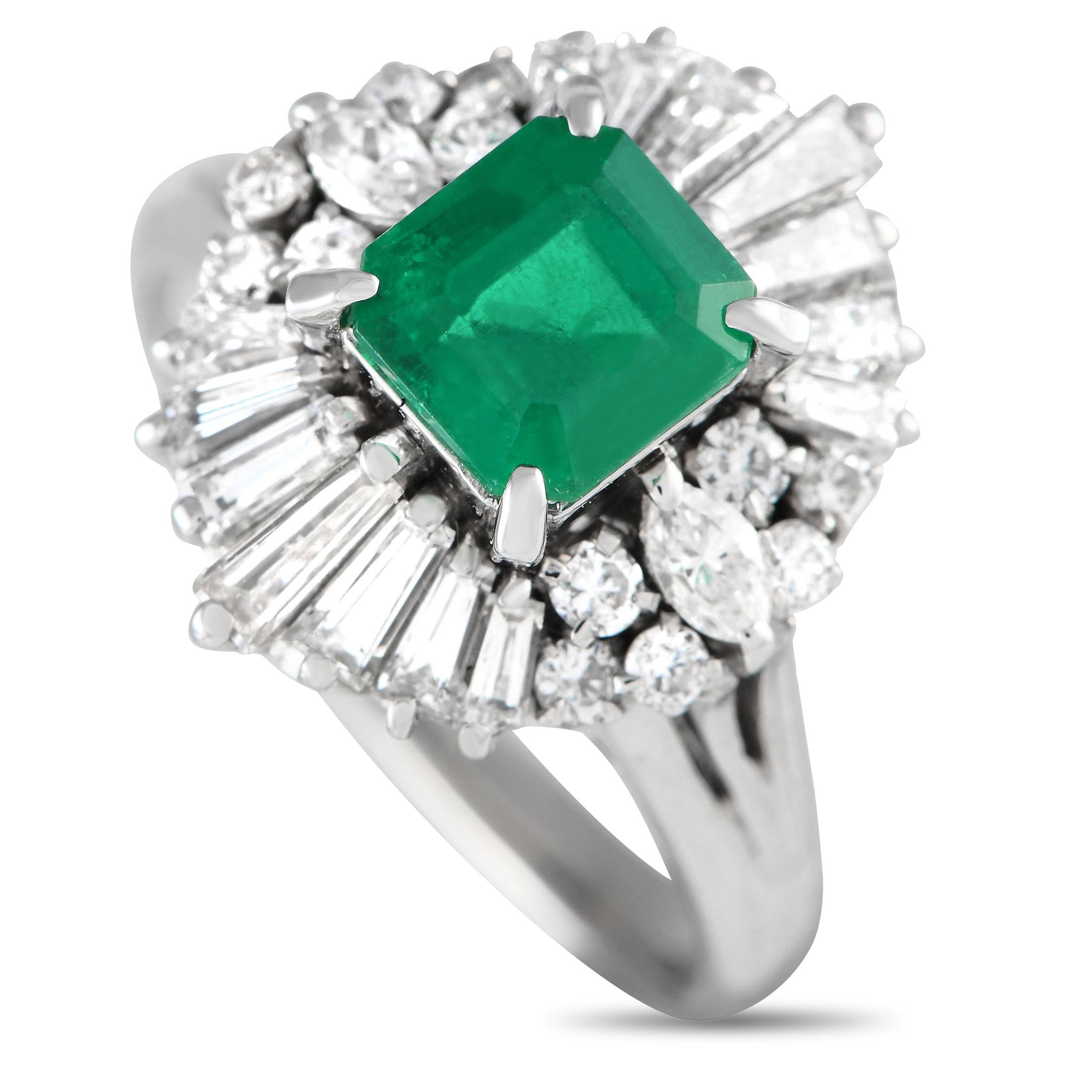 Platinum 0.93ct Diamond and Emerald Ring  In Excellent Condition For Sale In Southampton, PA