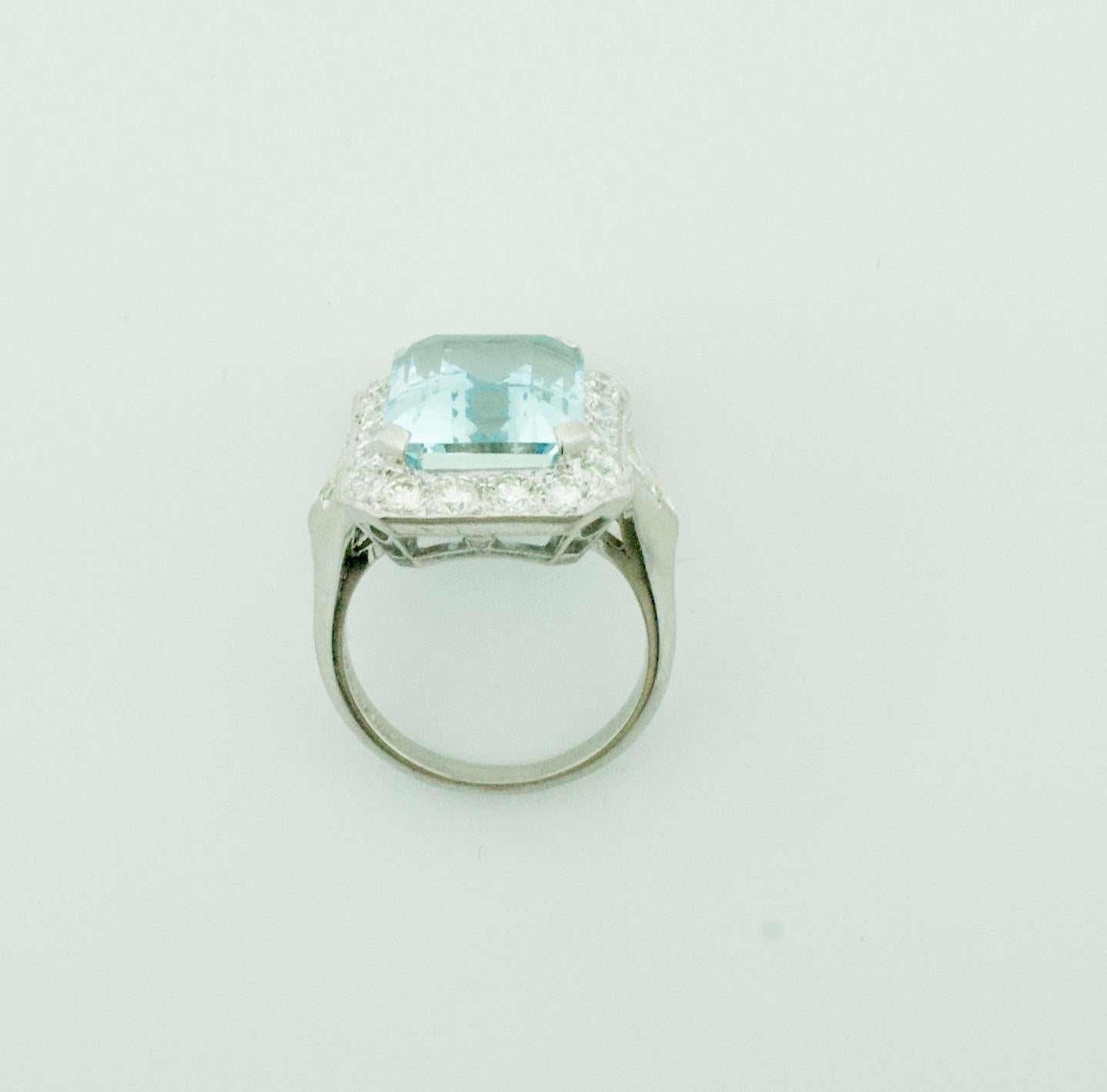 Platinum 10 Carat Aquamarine and Diamond Cocktail Ring
Introducing the exquisite Lady's Platinum Aquamarine/Diamond circa 1970's Ring, a timeless piece of jewelry that radiates elegance and sophistication. This stunning ring features a mesmerizing