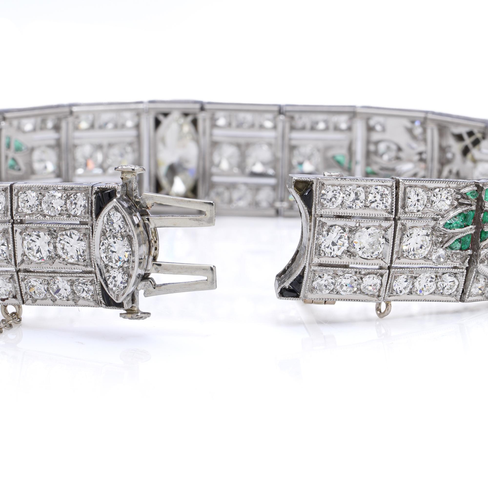 Women's Platinum 10. ct. Diamond, Onyx, and Emerald Bracelet For Sale