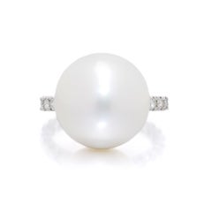 Platinum 1.00 ct. round brilliant diamond and Cultured SaltwaterPearl Ring