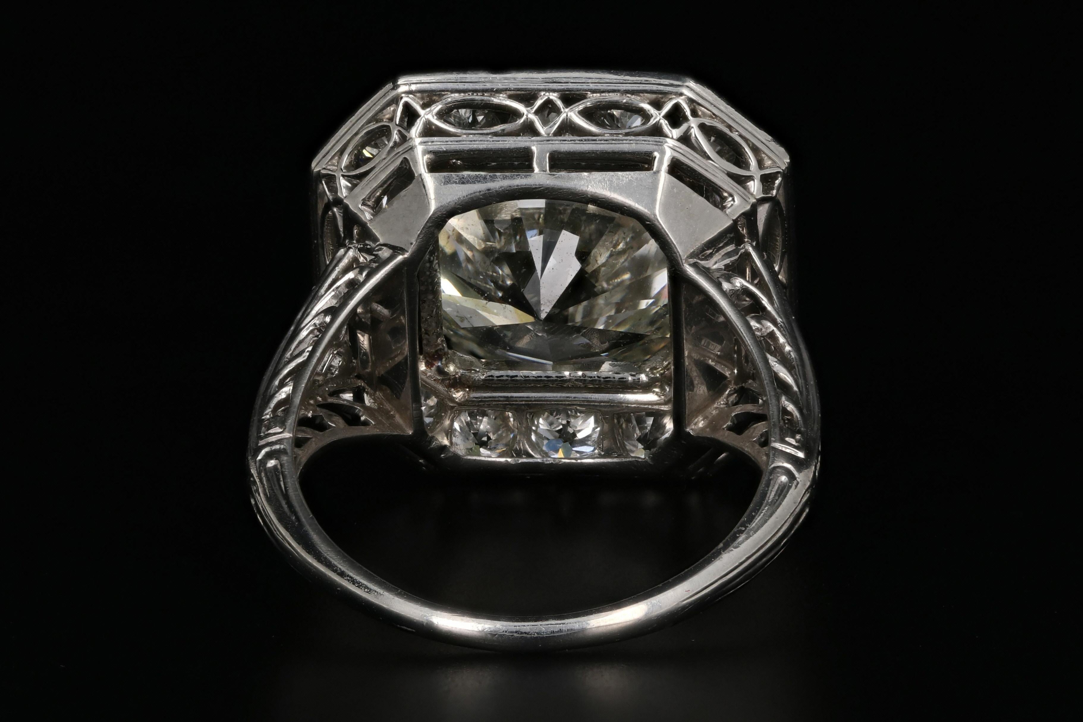 Platinum 10.05 Carat Round Brilliant Cut Diamond Engagement Ring EGL Certified In Good Condition In Cape May, NJ