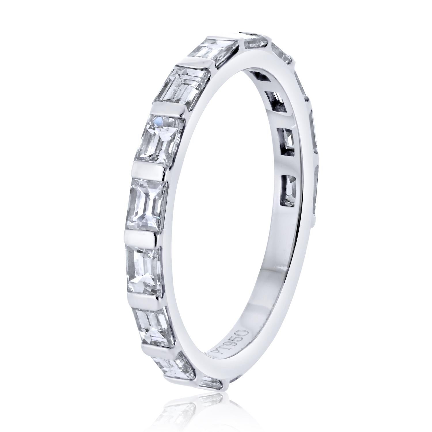 Taille baguette Bague d'éternité en platine 1.00cttw Baguette Diamond Bar Set Handmade en vente