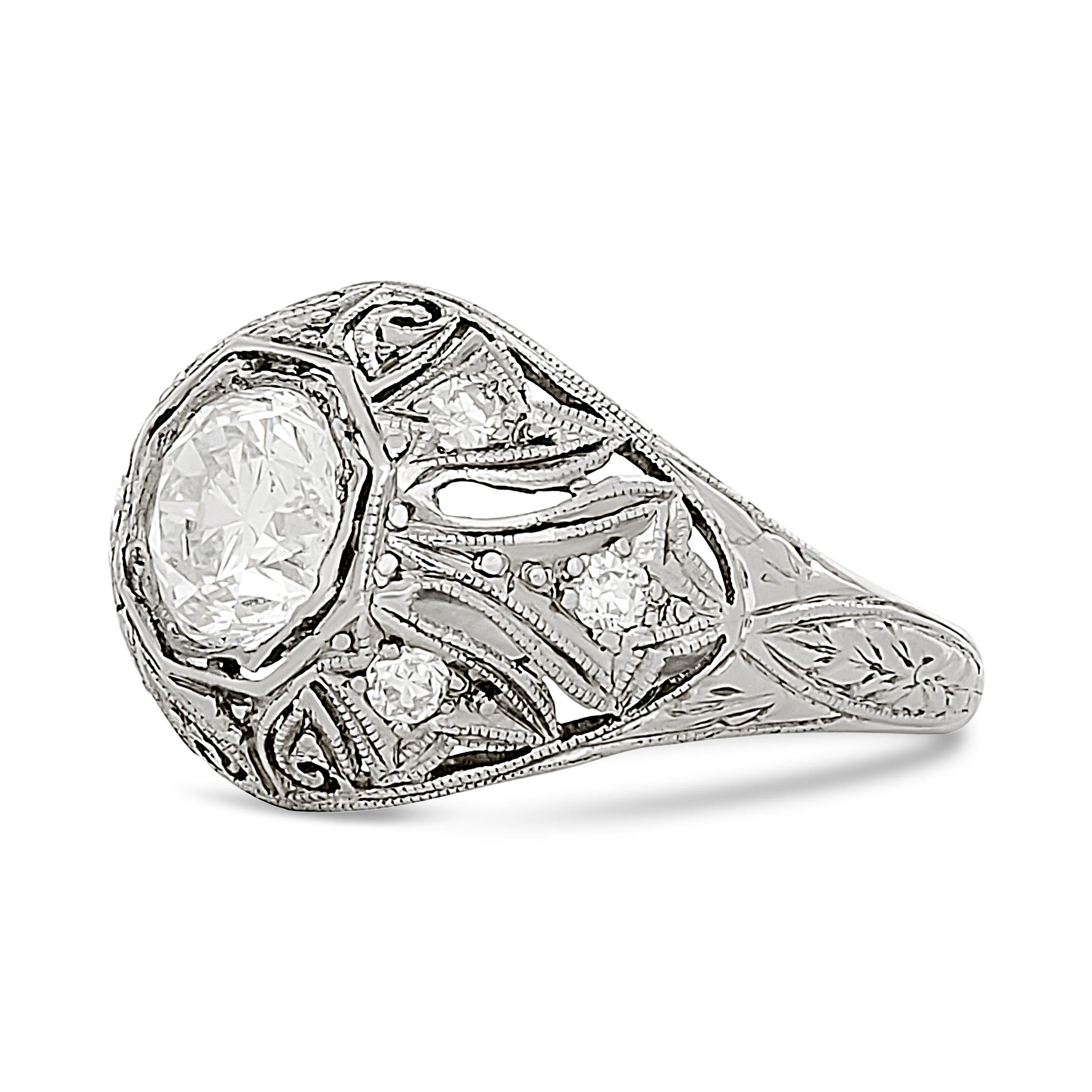 Bague de fiançailles vintage certifiée GIA, en platine avec diamants de 1.03 carat Bon état - En vente à Philadelphia, PA