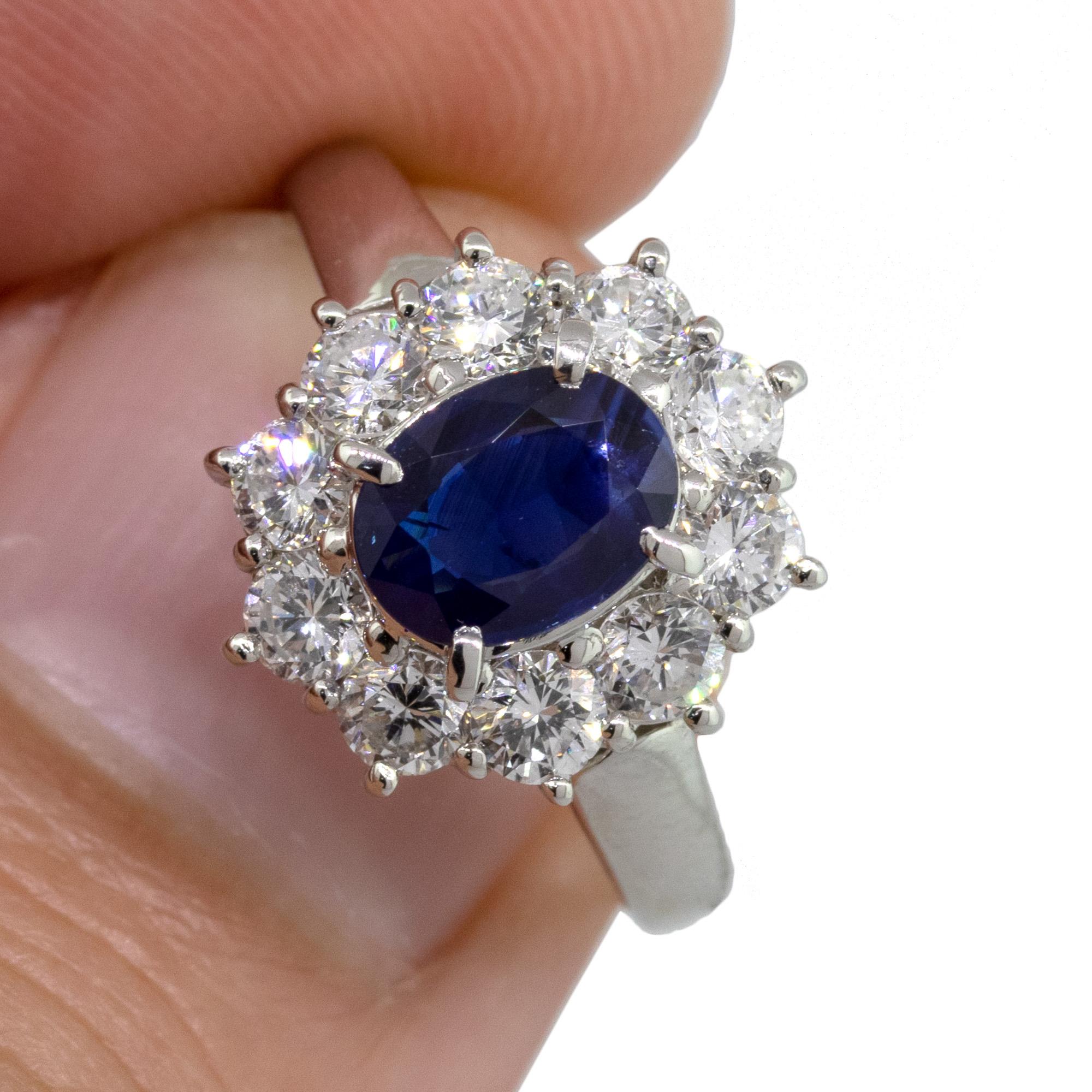 Platinum 1.03 Carat Sapphire and Diamond Engagement Ring In Excellent Condition In Boca Raton, FL