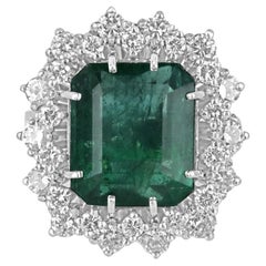 Bague halo vintage en platine 10,40 cw, émeraude taille émeraude et diamants vert foncé