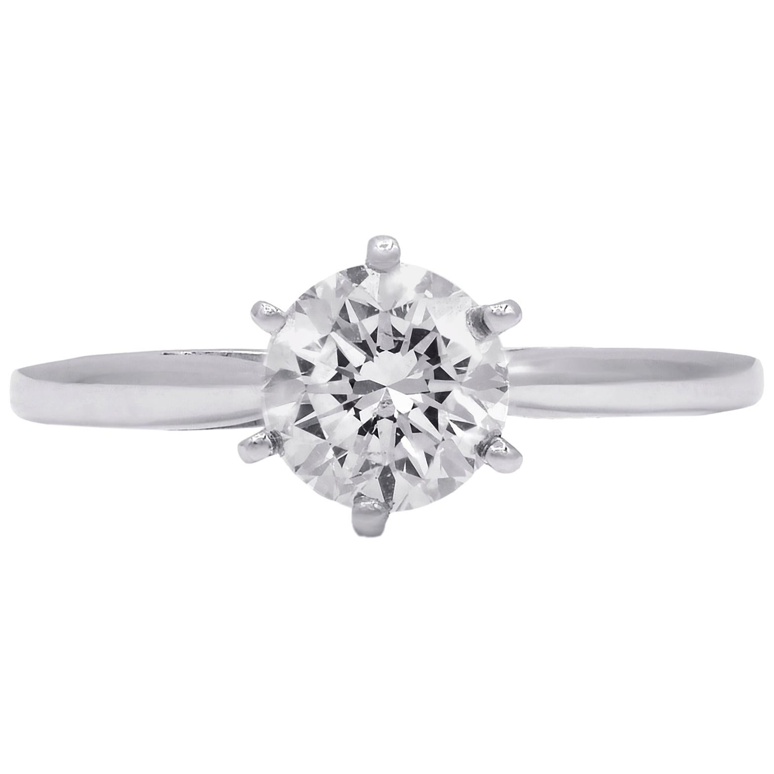 Platinum 1.05 Carat F-VVS2 Engagement Ring For Sale