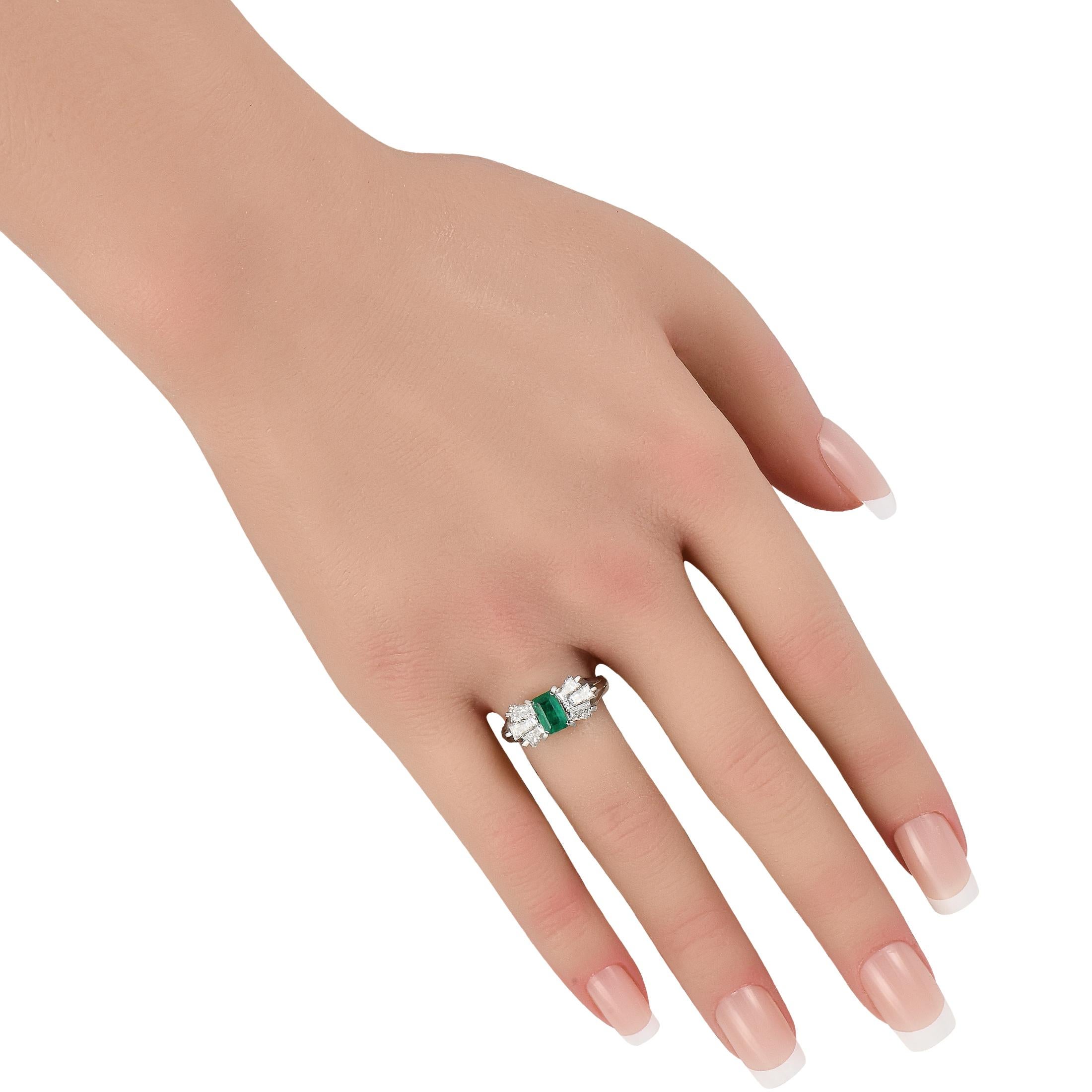 Baguette Cut Platinum 1.07ct Diamond and Emerald Ring MF04-120224 For Sale