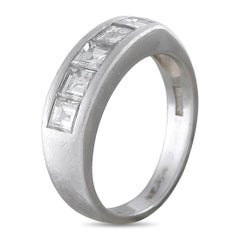 Platinum 1.0ct Diamond Square-Cut Band Ring MF14-063026