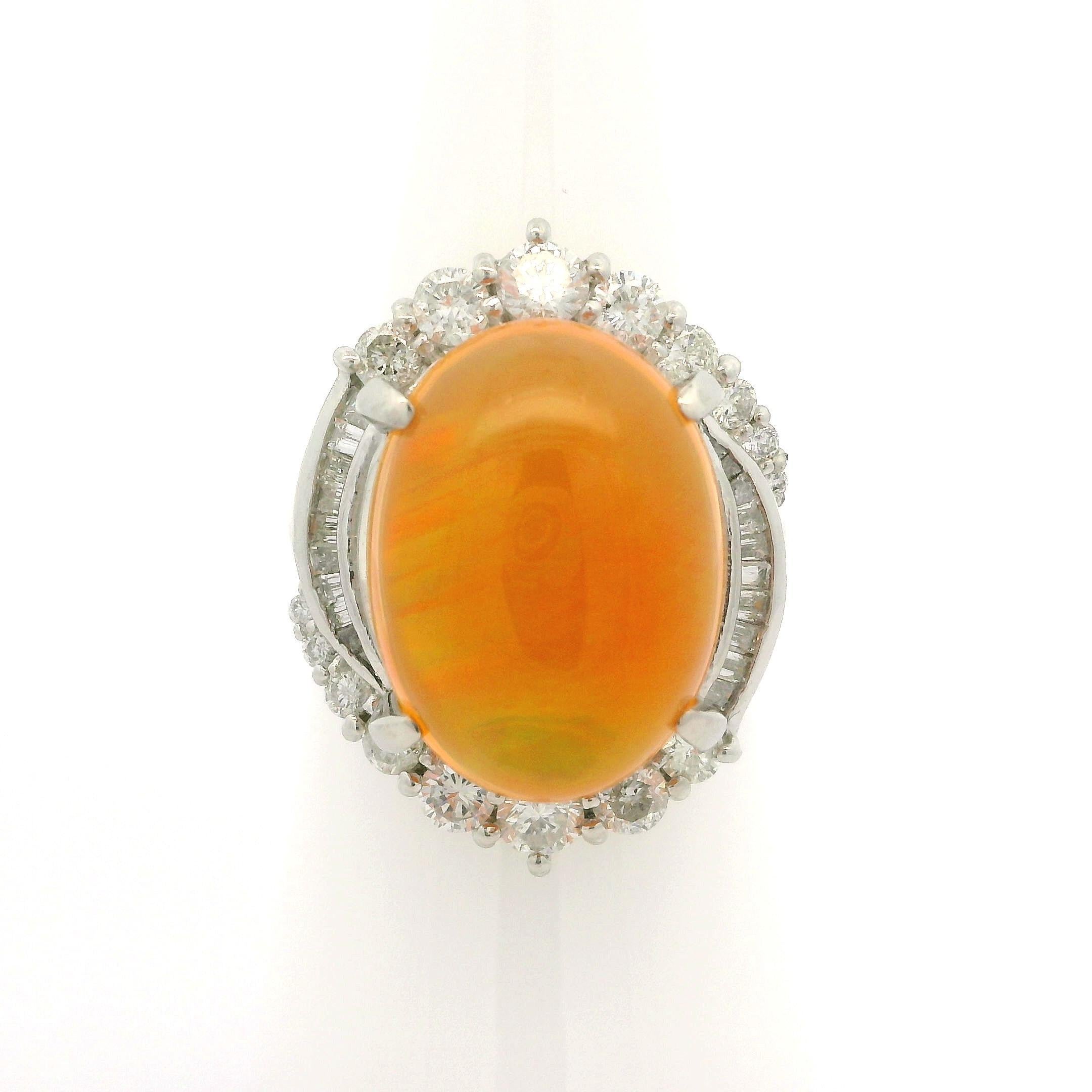 Bague en platine 11.05ctw Large Orange Fiery Jelly Opal w/ Diamond Halo Ring en vente