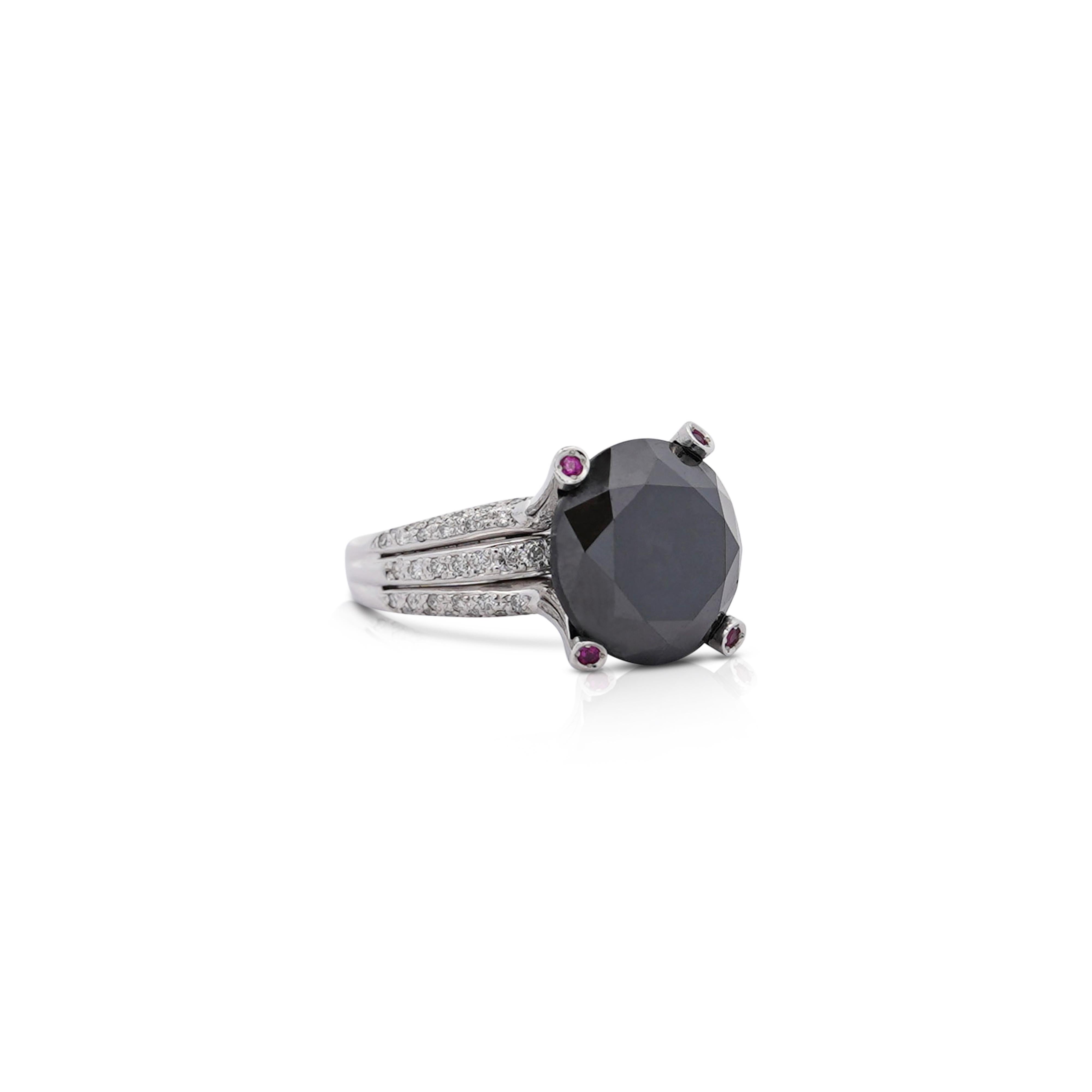 Art Deco Platinum 11.84 Carat Round Black Diamond Engagement and Pink Diamond Prong Ring For Sale