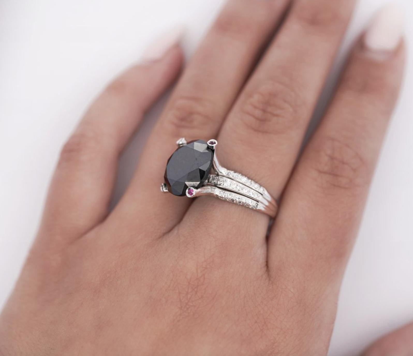 Platinum 11.84 Carat Round Black Diamond Engagement and Pink Diamond Prong Ring For Sale 1