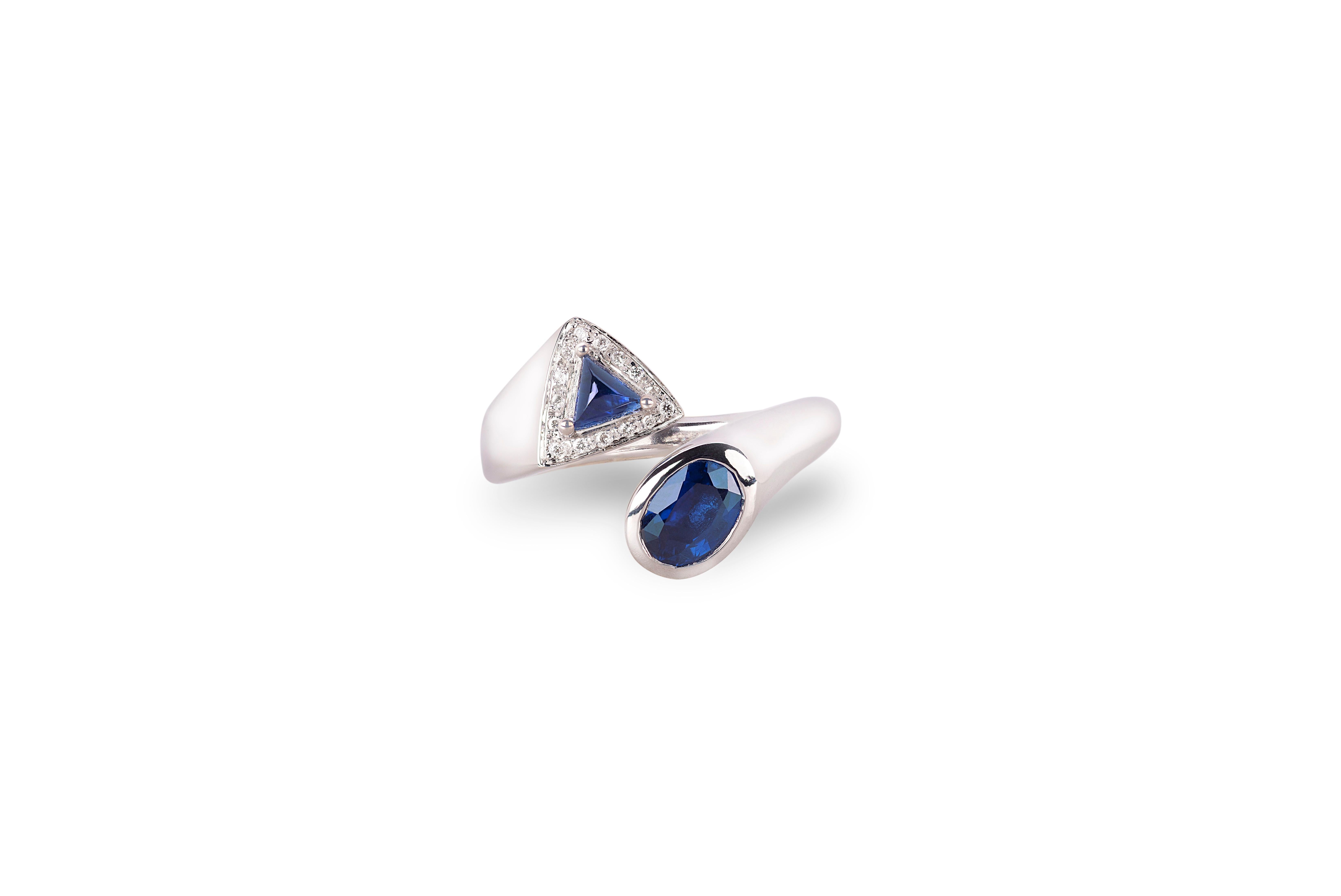 Trapezoid Cut Platinum 1.20 Karats Sapphire 0.075 White Diamonds Contraire Design Ring For Sale