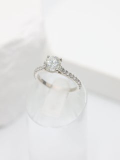 Diamond Solitaire Certified Natural 1.20 CT Diamond Shoulders Ring in Platinum