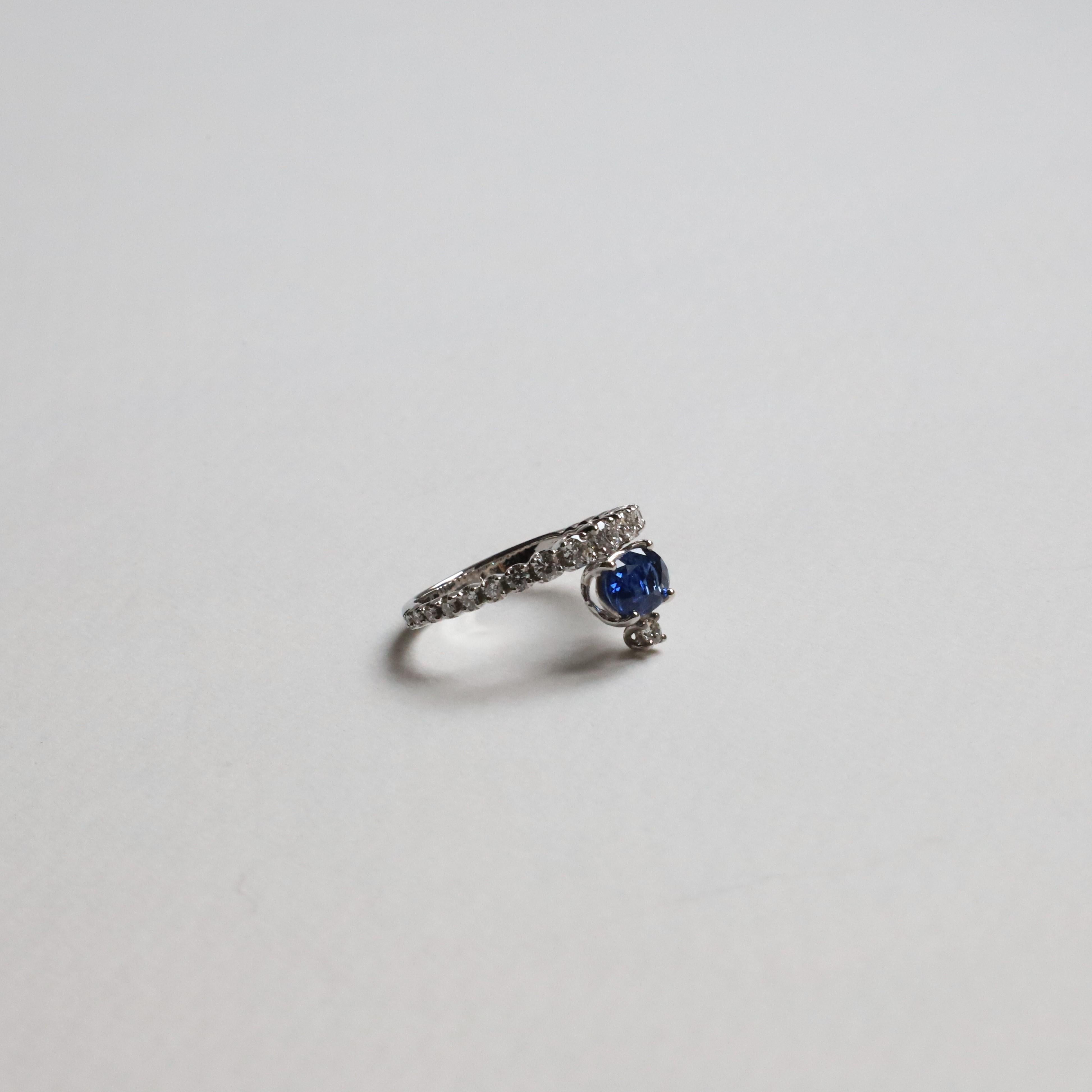Bague de fiançailles en platine avec saphir bleu 1,20 carat et diamants blancs 0,50 carat Unisexe en vente