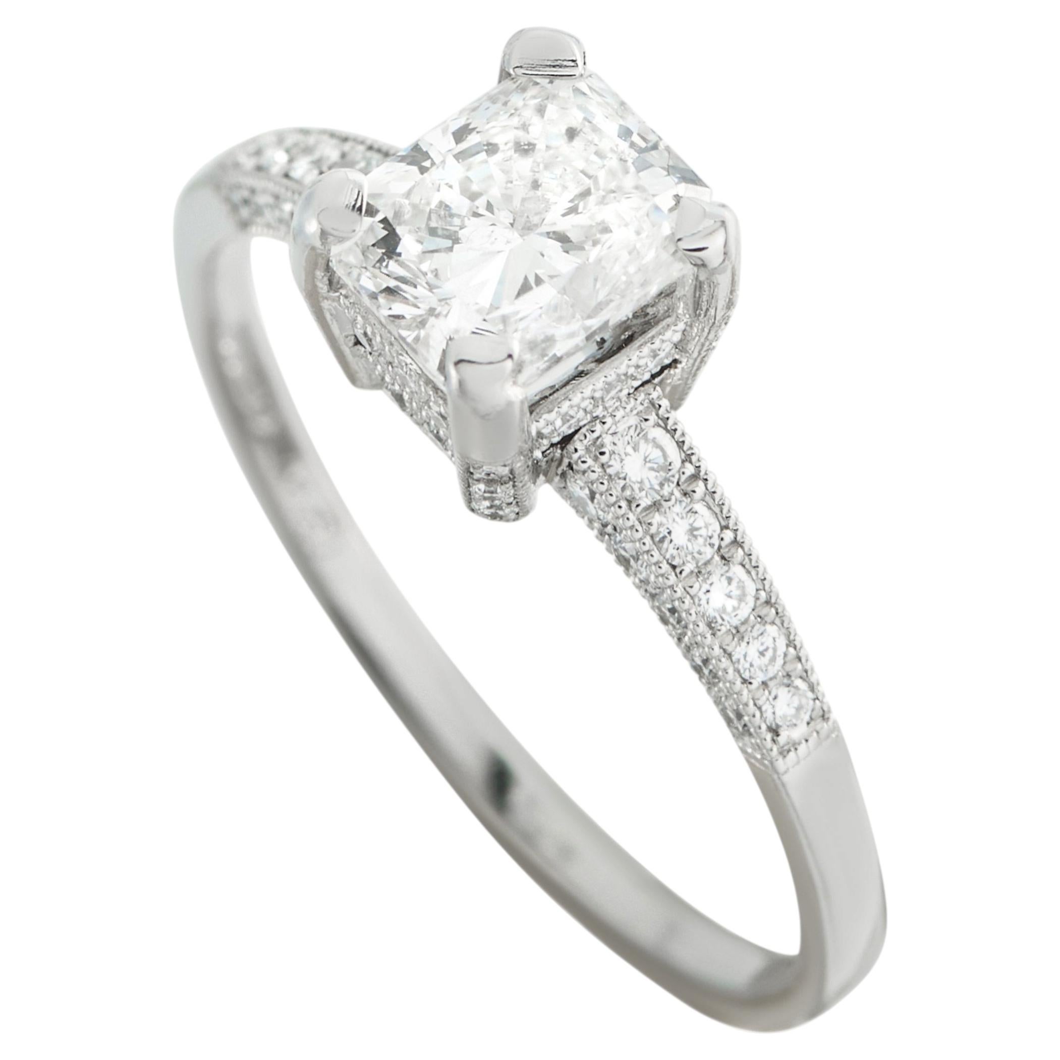 Platinum 1.21ct Diamond Ring MF33-051826 For Sale