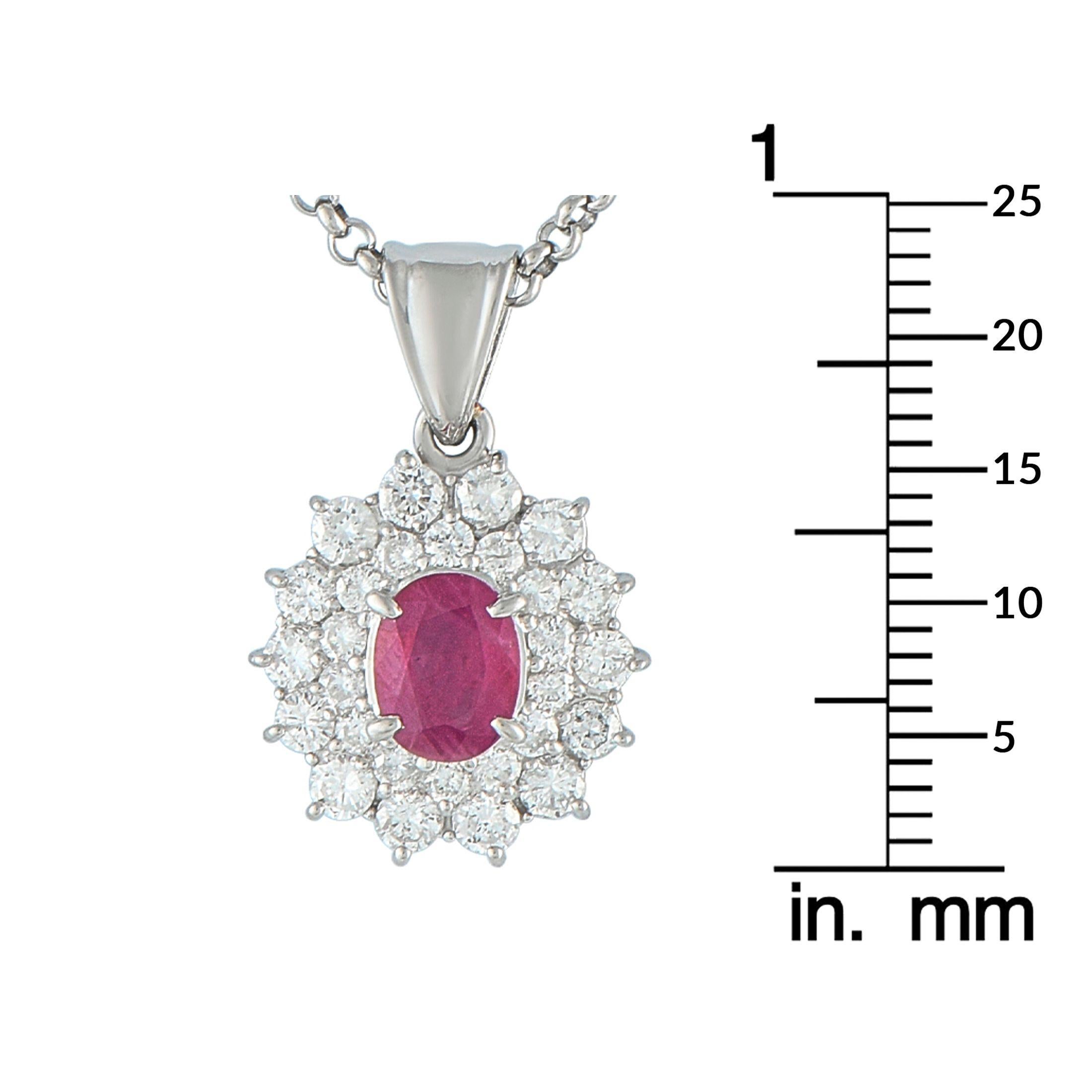 Collier en platine à double pendentif halo ovale de 1,24 ct de diamants et de rubis Excellent état - En vente à Southampton, PA