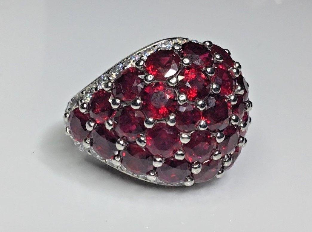Round Cut Platinum 12.92 Carat Natural Ruby and Diamond Dome Ring 16.5 Grams For Sale