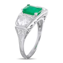 Platinum 1.30ct Diamond and Emerald Ring MF18-030226
