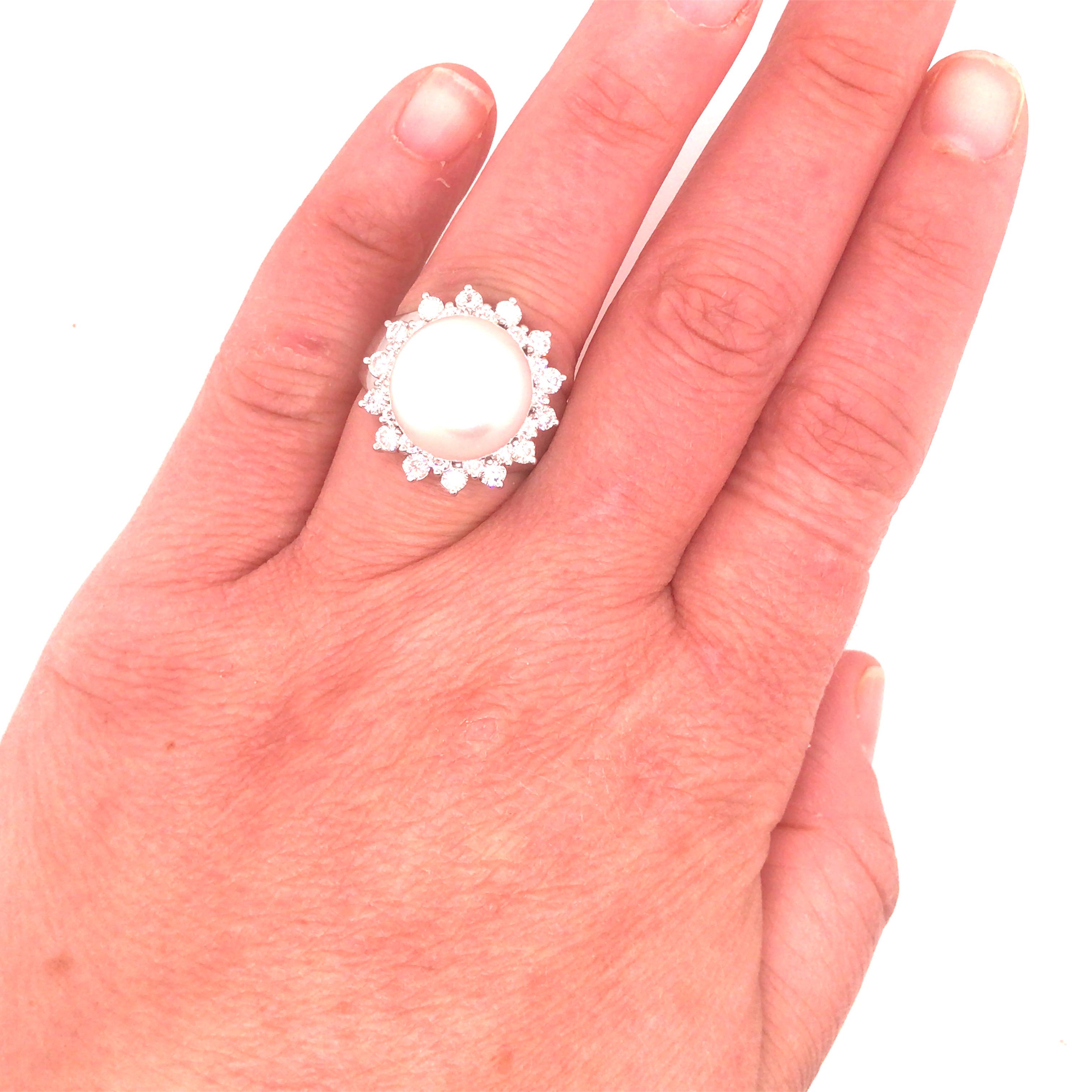 Women's Platinum Pearl Ring Diamond Halo For Sale