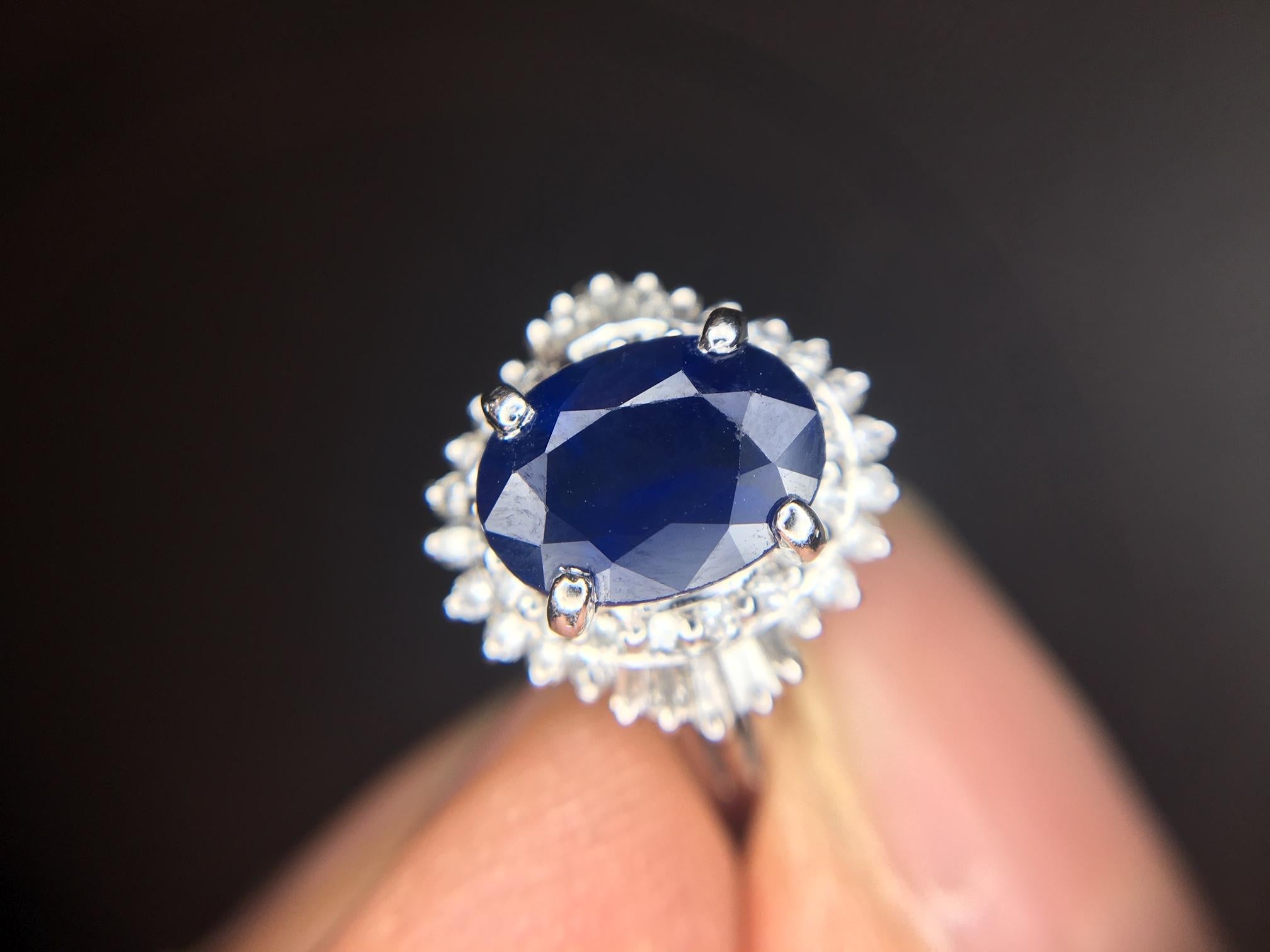 Women's Platinum 1.42ct Blue Sapphire and Diamond Ring For Sale
