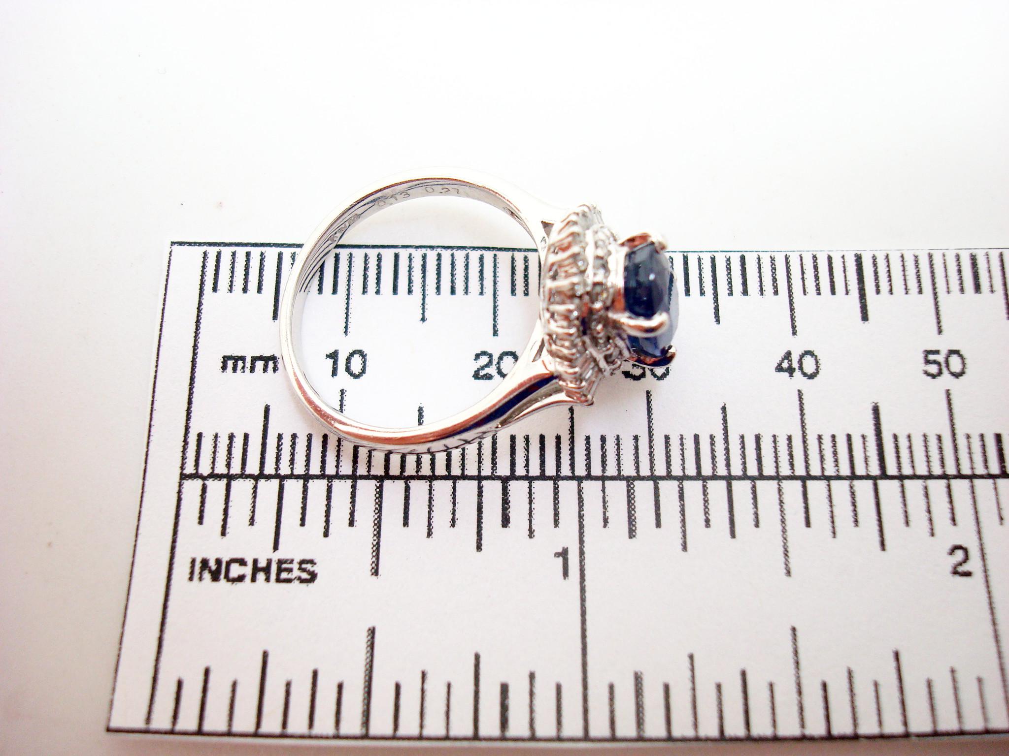 Platinum 1.42ct Blue Sapphire and Diamond Ring For Sale 2