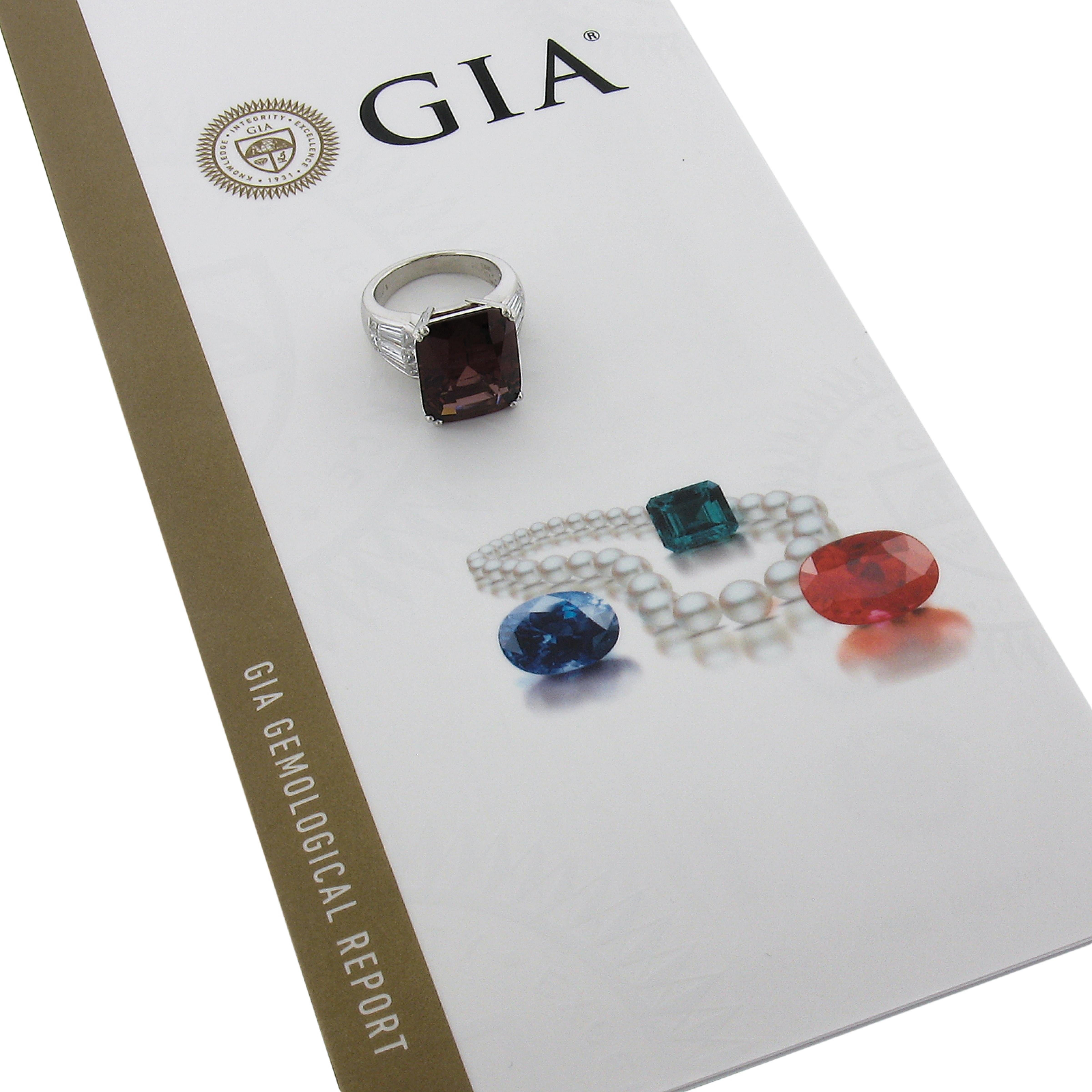 Bague en platine 14.50ctw GIA grenat rhodolite coussin solitaire et accents de diamant en vente 5