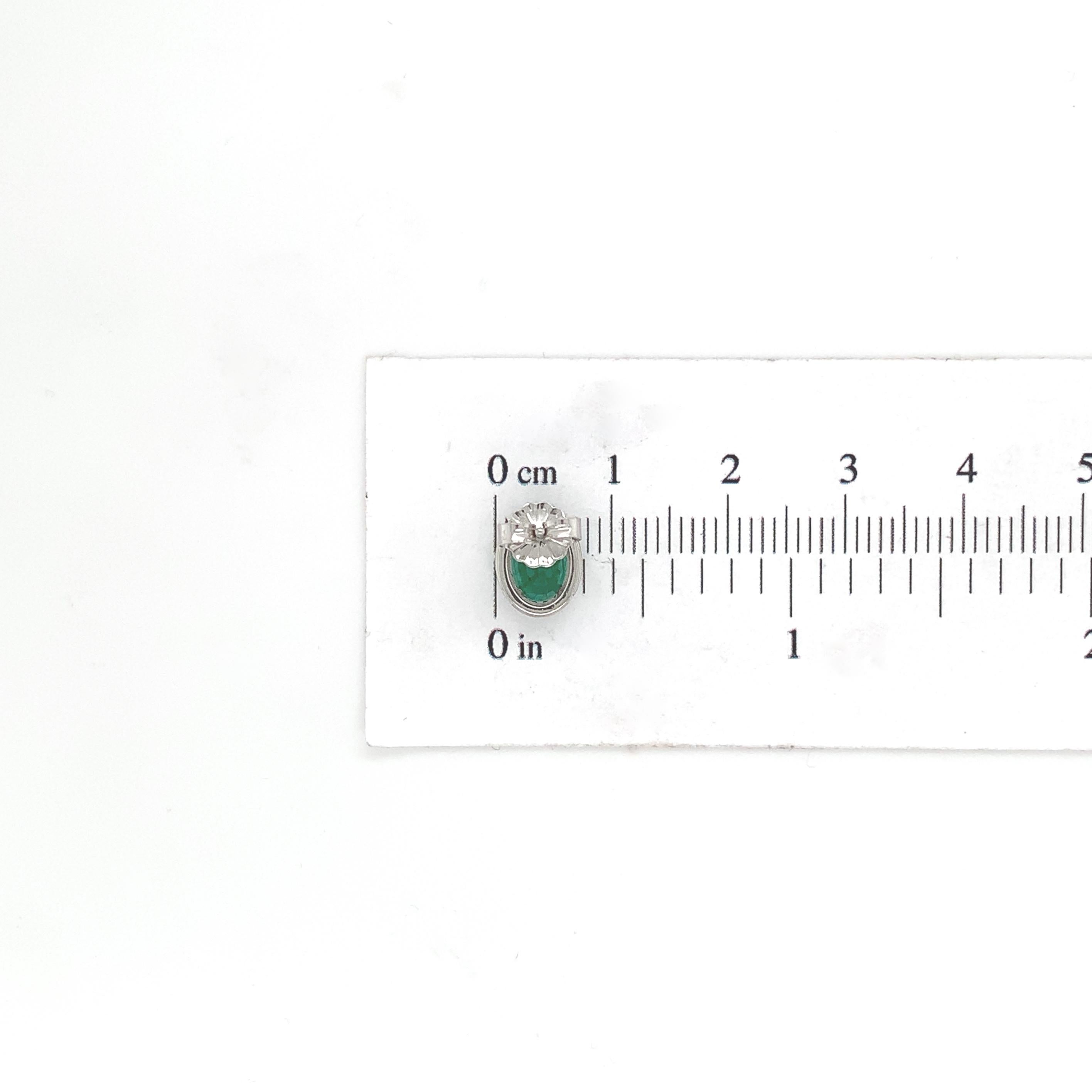 Platinum 1.48cttw Fine Emerald and Diamond Stud Earrings In New Condition For Sale In Big Bend, WI