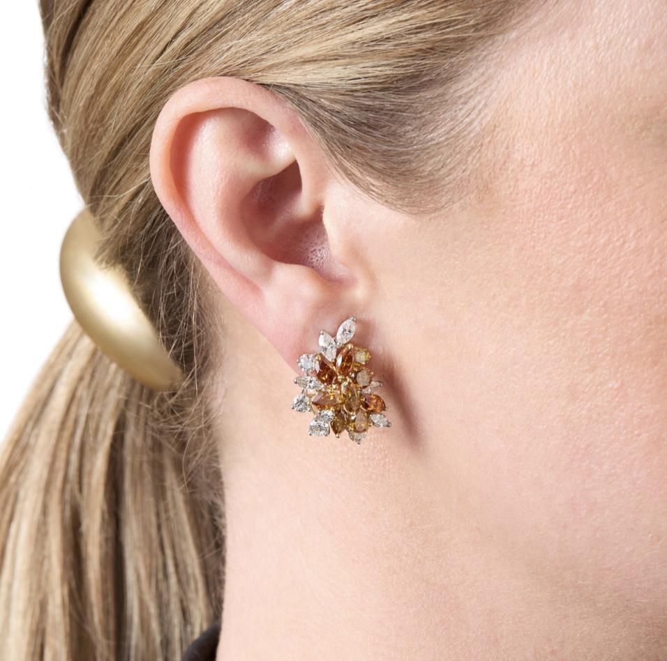 Taglio brillante Platinum, 14k Gold, Colored Diamond, and Diamond Earrings in vendita