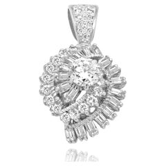 Ciondolo bypass in platino/oro bianco 14k con diamanti tondi e a baguette