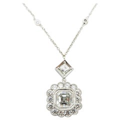 Collier pendentif Asscher en platine et or blanc 14 carats avec diamants ronds et diamants certifiés GIA