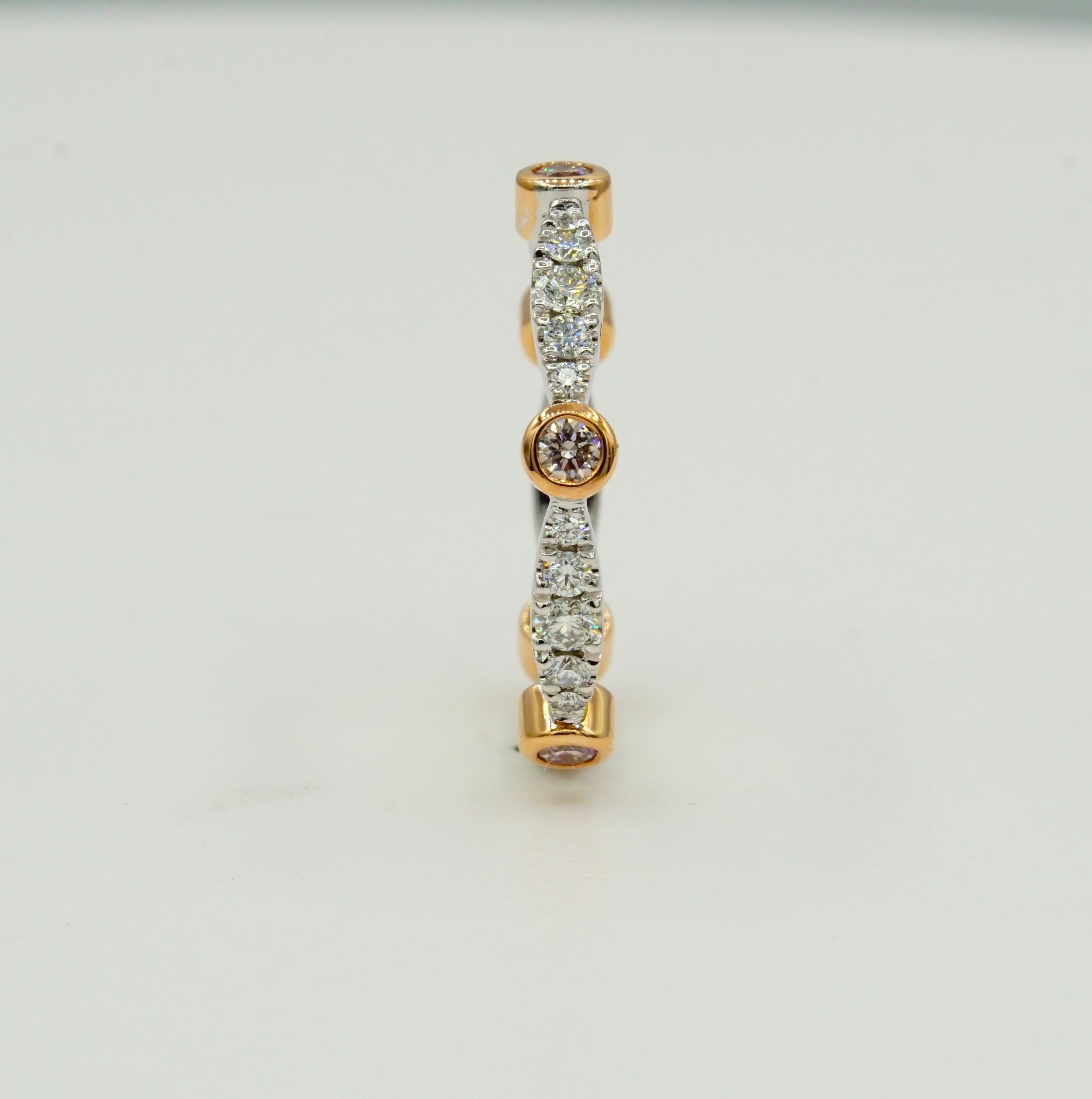 Anillo de eternidad de oro rosa natural y diamante blanco de 14 quilates en platino, talla 4,75 en Excelente estado para la venta en San Diego, CA
