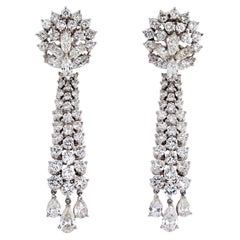 Platinum 15 Carats Chandelier Diamond Drop Earrings