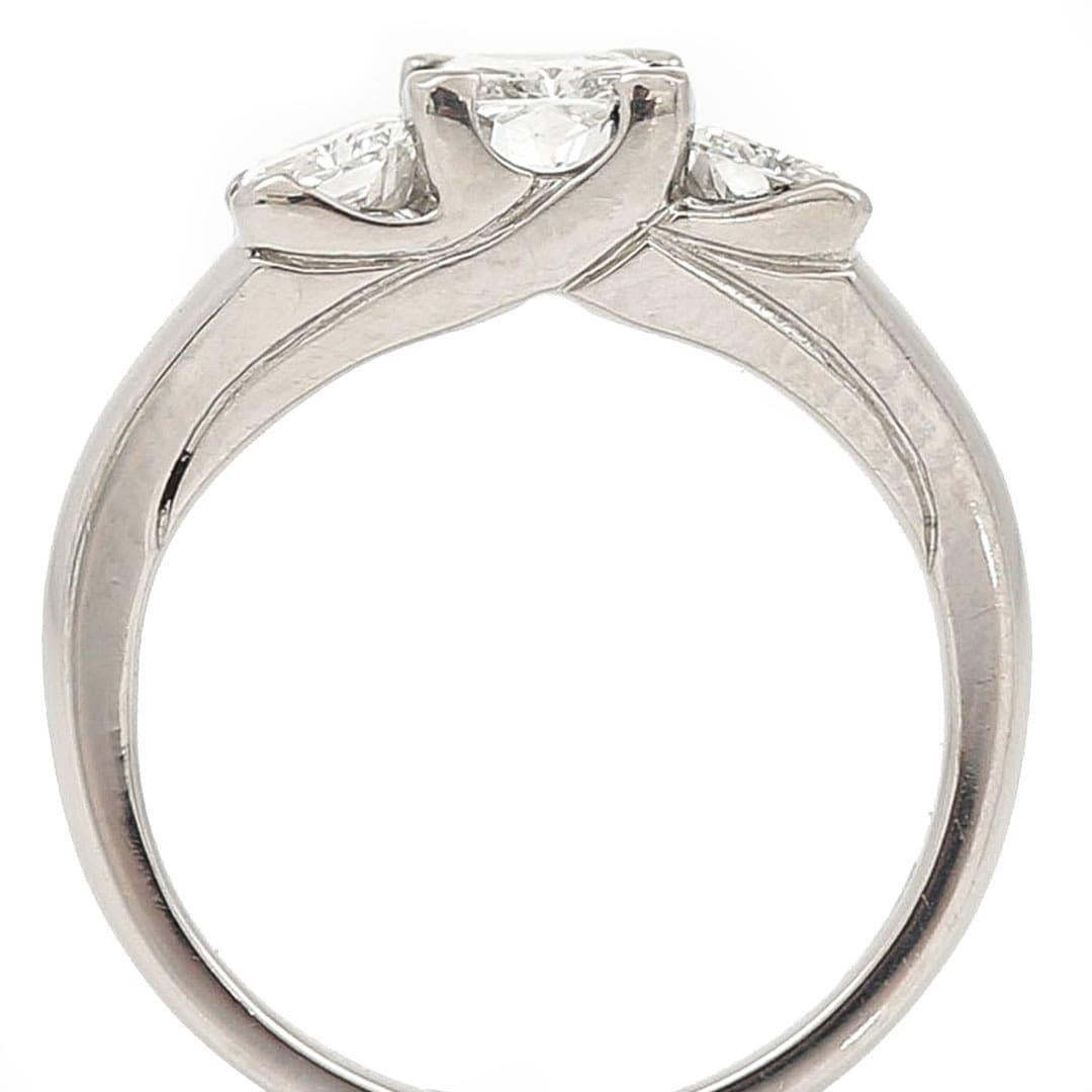 Platinum 1.50ct IGI Certified E Color Three Stone Diamond Ring For Sale 2