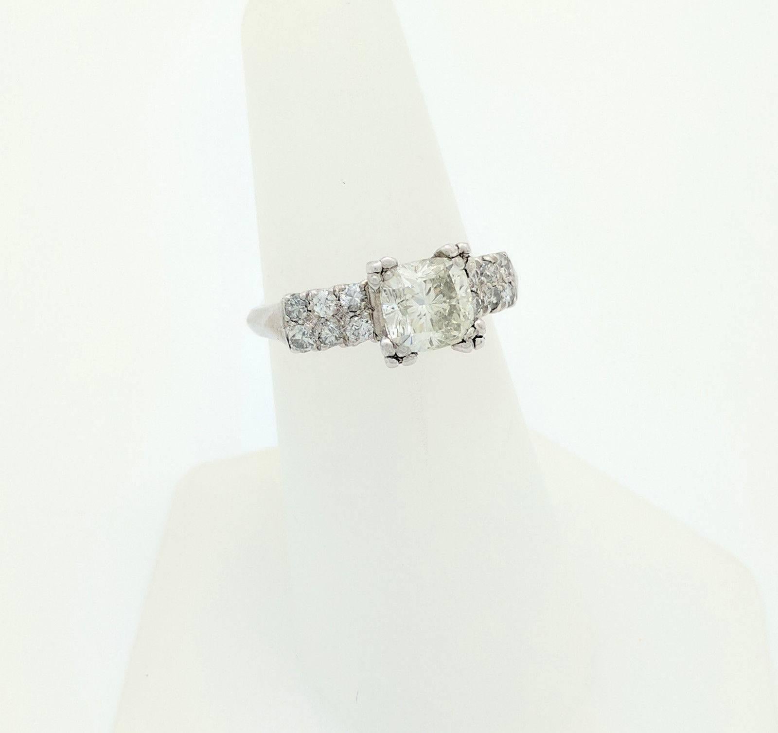 2 carat cushion cut diamond ring